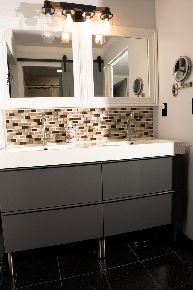 Image 31 of 67 For 5834 98th Avenue N