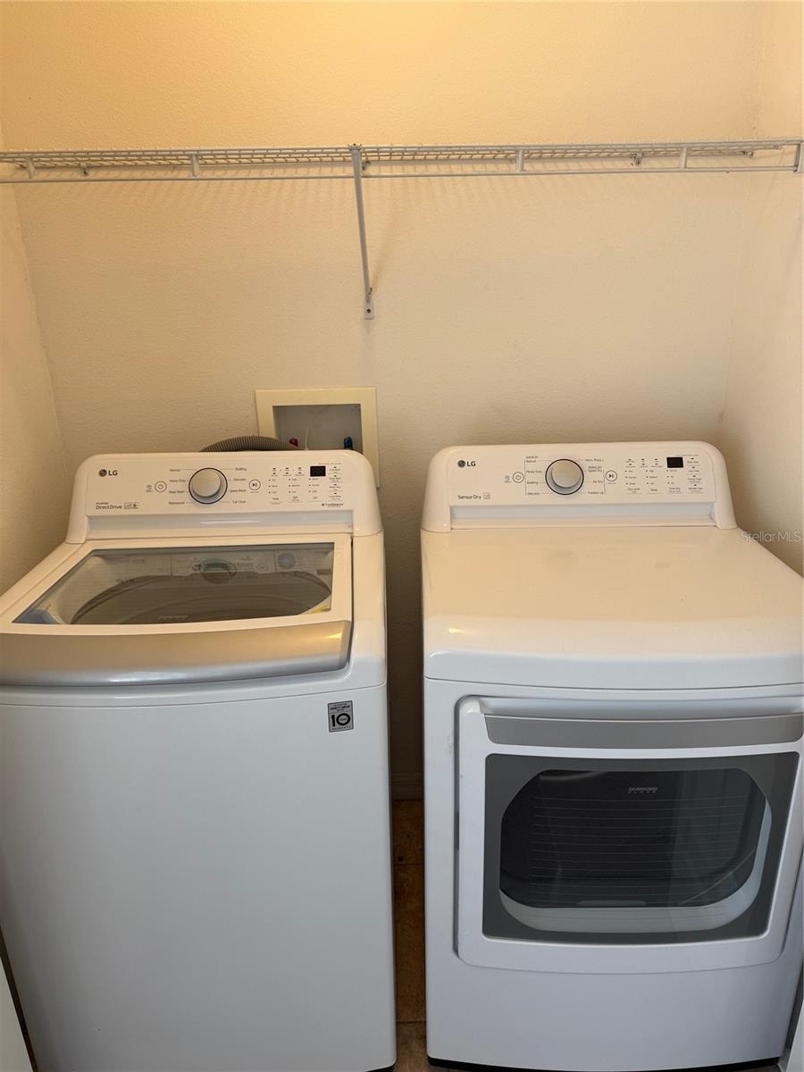 Image 14 of 20 For 2423 Middleton Grove Drive