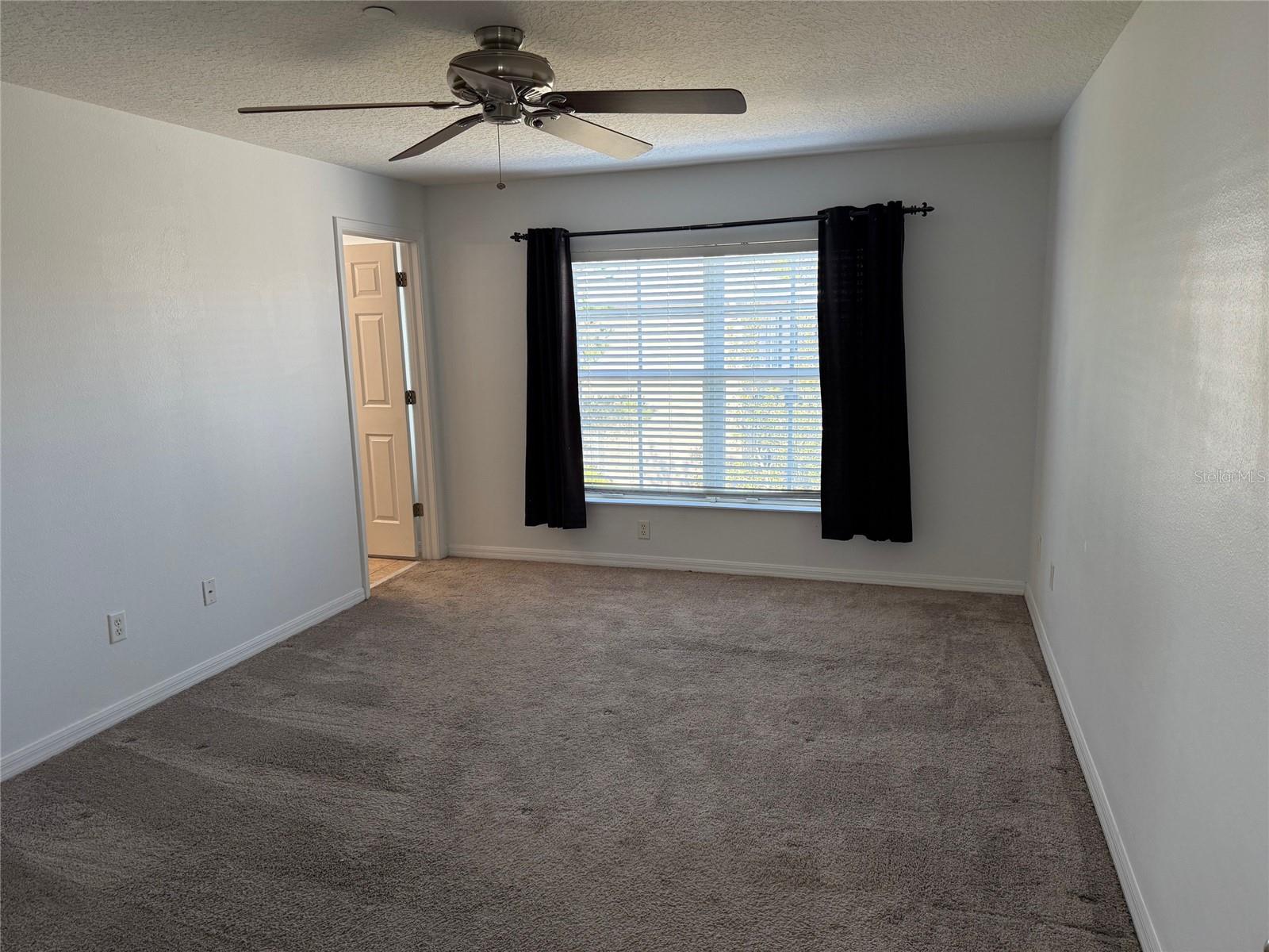 Image 18 of 20 For 2423 Middleton Grove Drive