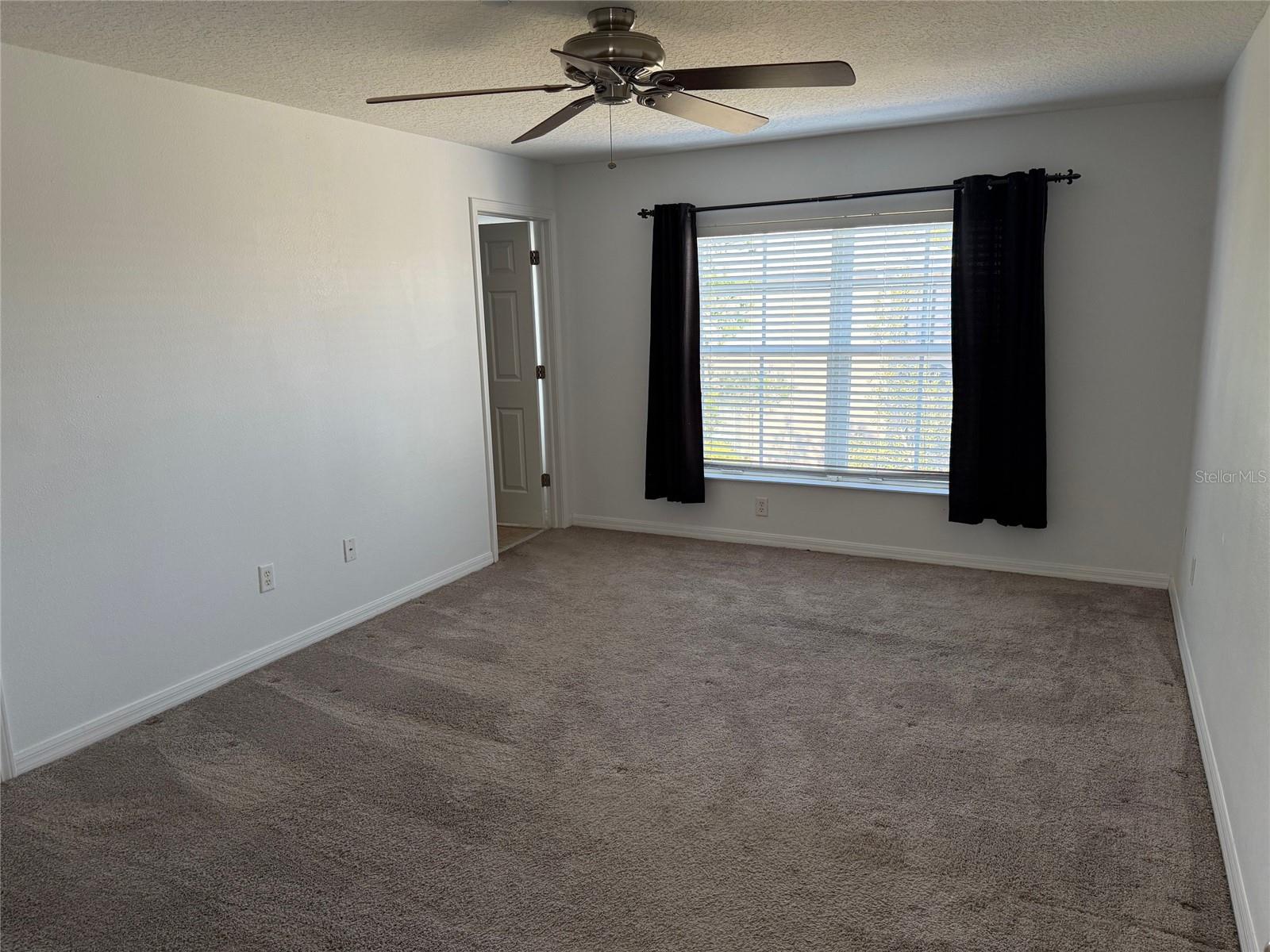 Image 19 of 20 For 2423 Middleton Grove Drive