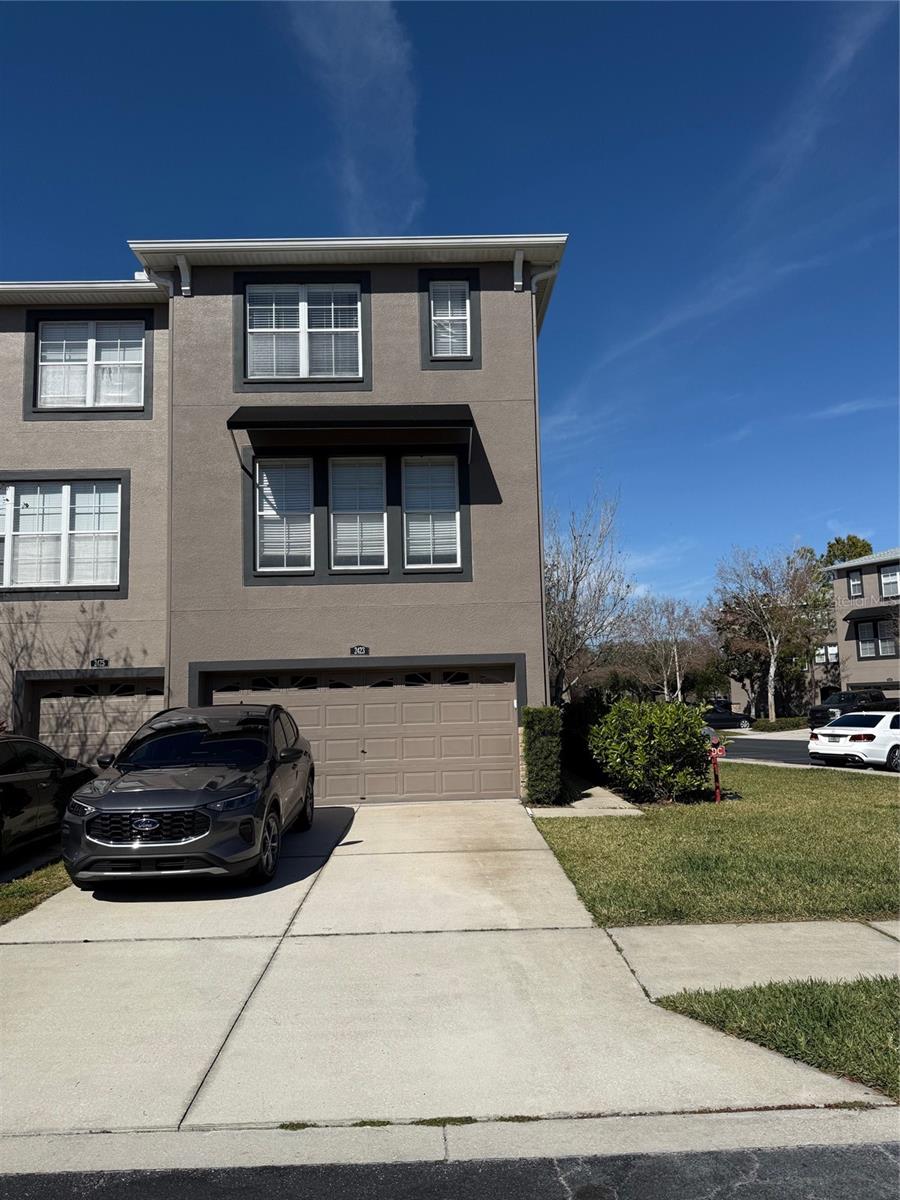 Image 2 of 20 For 2423 Middleton Grove Drive