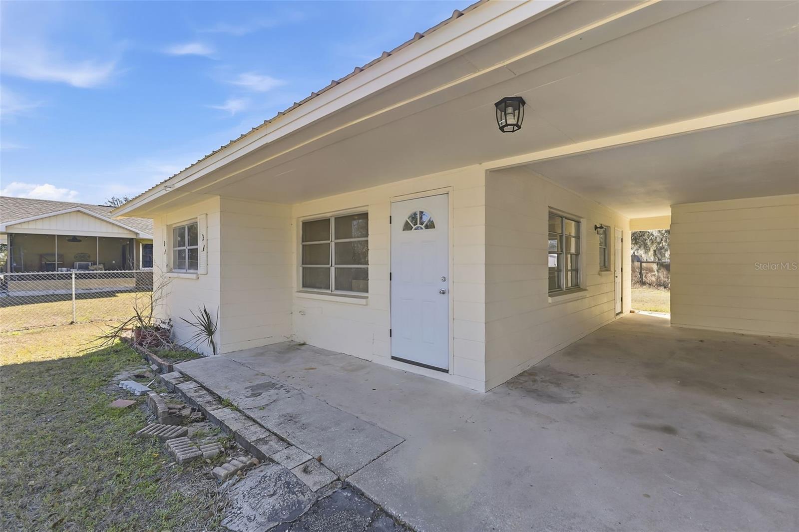 Image 12 of 25 For 34814 & 34816 Evergreen Way