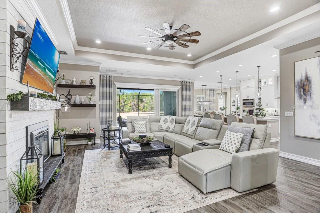 Image 17 of 67 For 5731 Summit View Drive