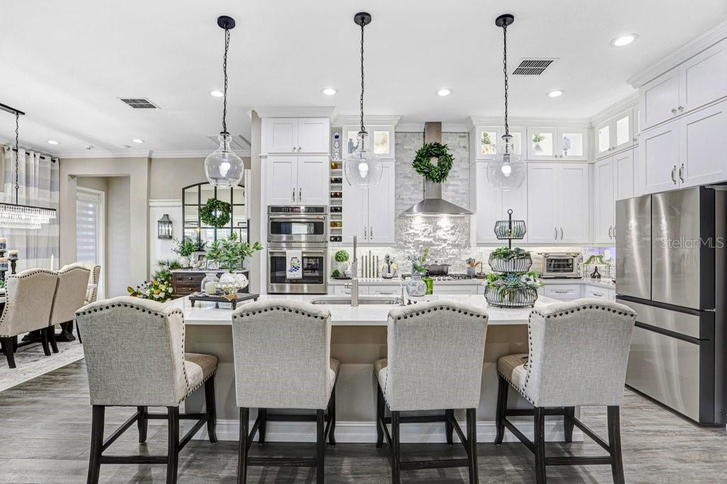 Image 21 of 67 For 5731 Summit View Drive