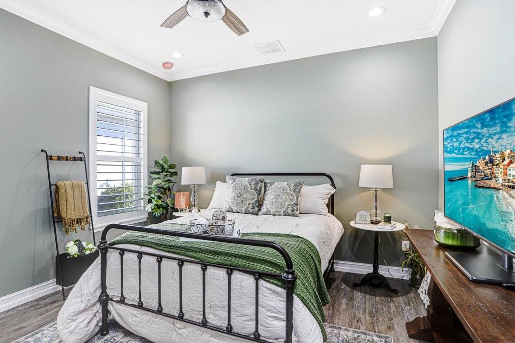 Image 35 of 67 For 5731 Summit View Drive