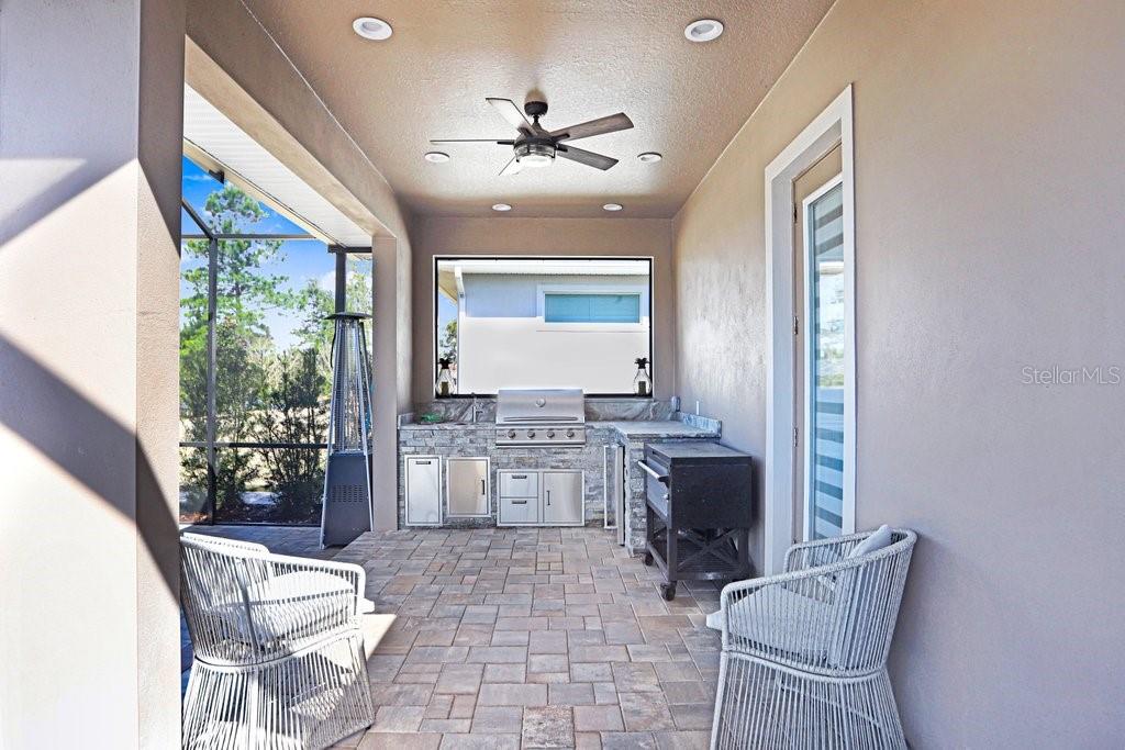 Image 4 of 67 For 5731 Summit View Drive