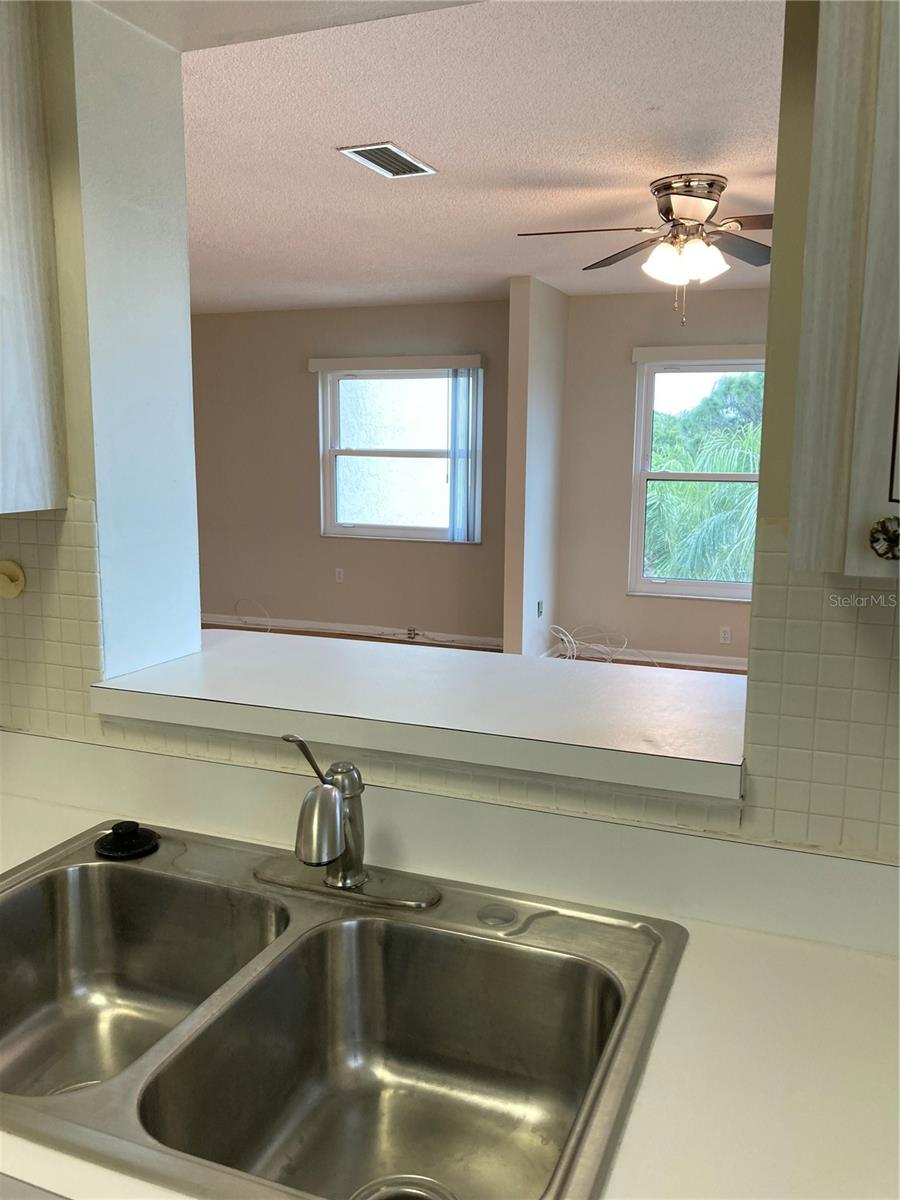 Image 10 of 42 For 5725 80th Street N 408