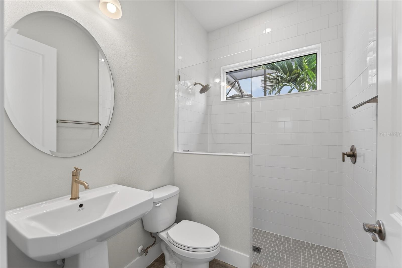 Listing photo id 15 for 5917 Cat Claw Lane