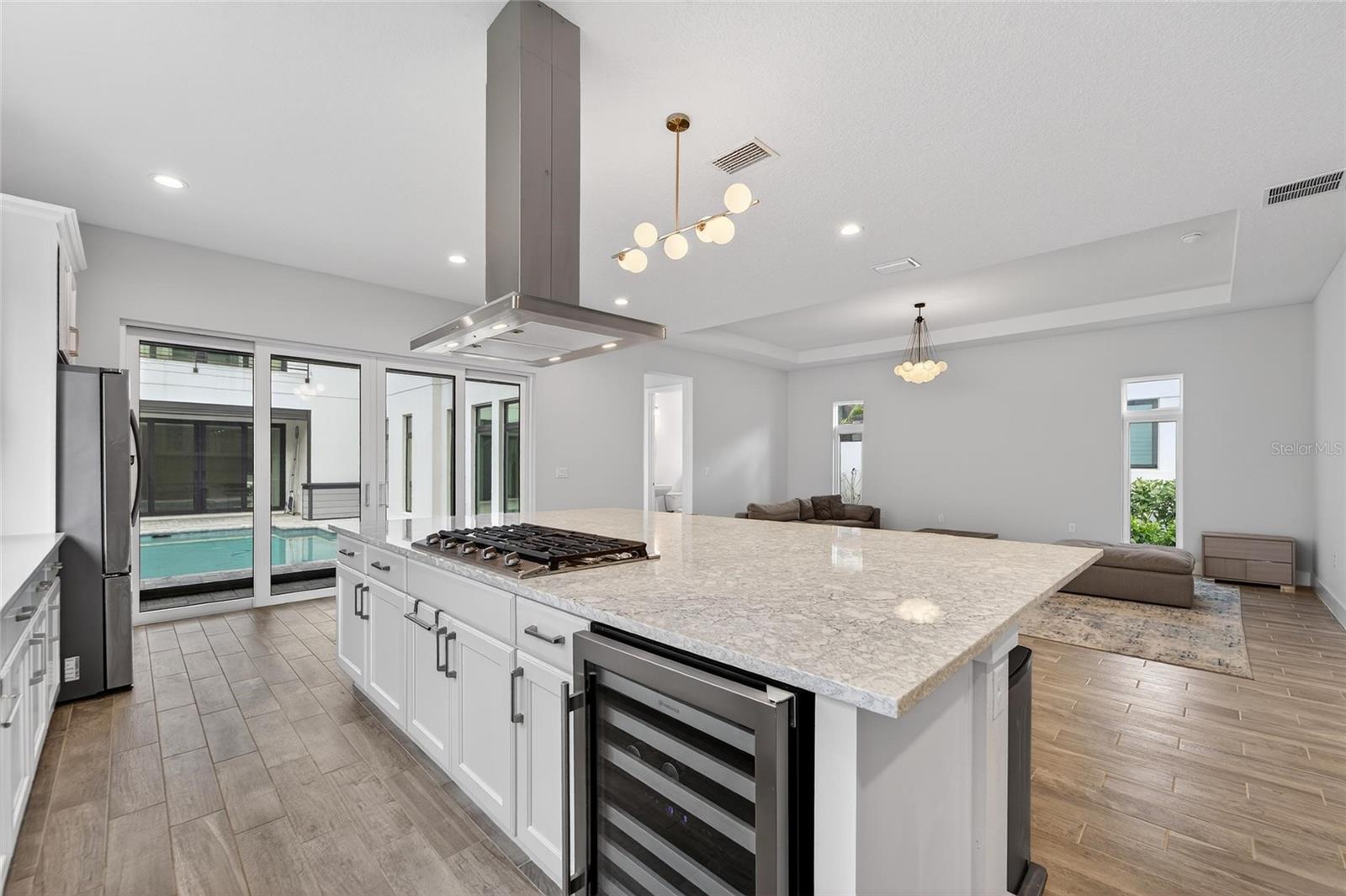 Listing photo id 24 for 5917 Cat Claw Lane