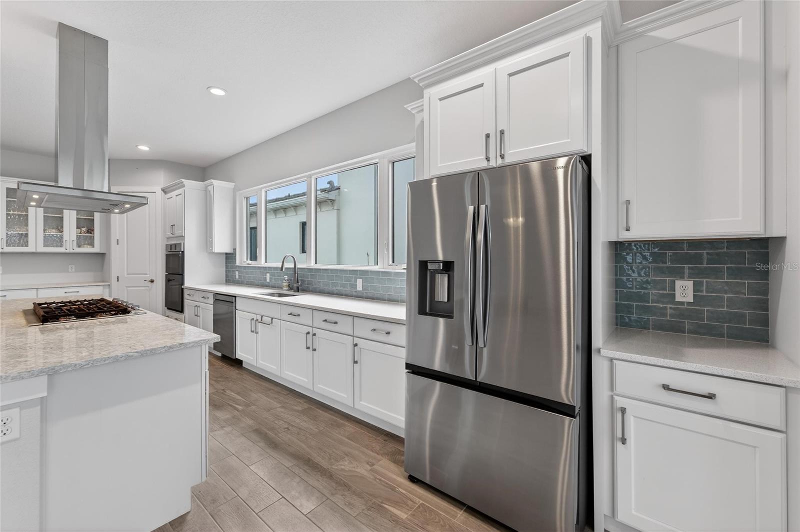 Listing photo id 26 for 5917 Cat Claw Lane