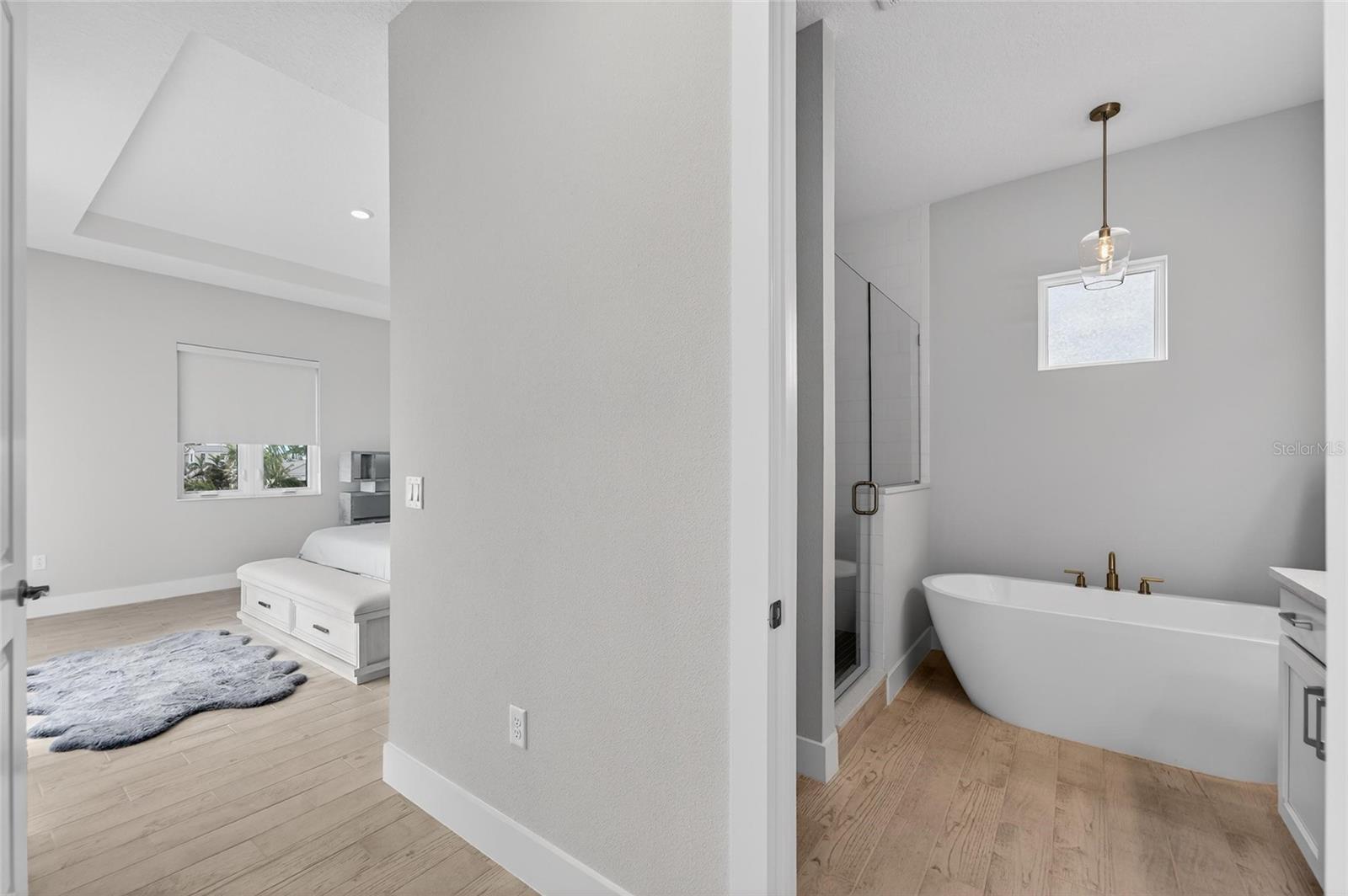 Listing photo id 45 for 5917 Cat Claw Lane