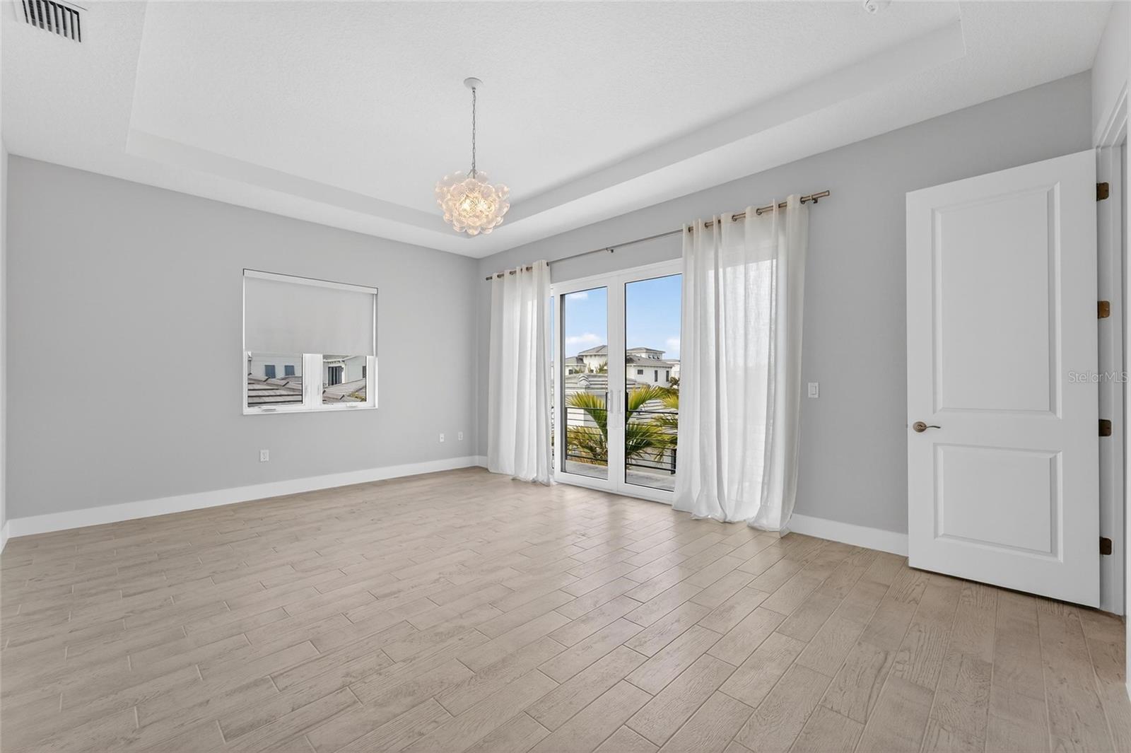 Listing photo id 63 for 5917 Cat Claw Lane