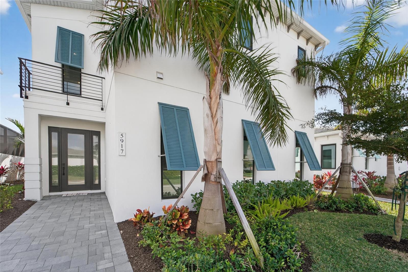 Listing photo id 5 for 5917 Cat Claw Lane