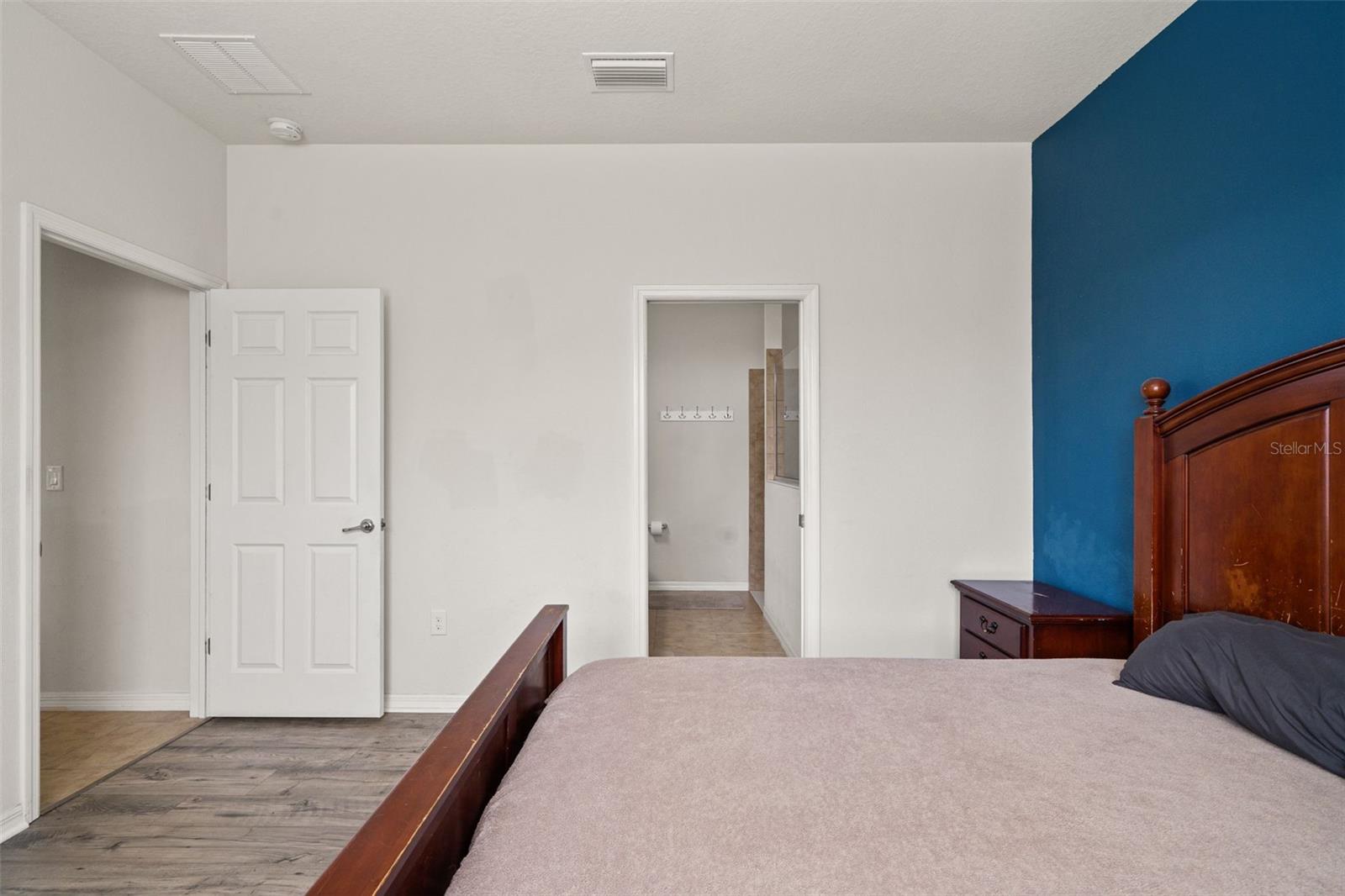 Image 14 of 27 For 5348 Fallen Leaf Drive