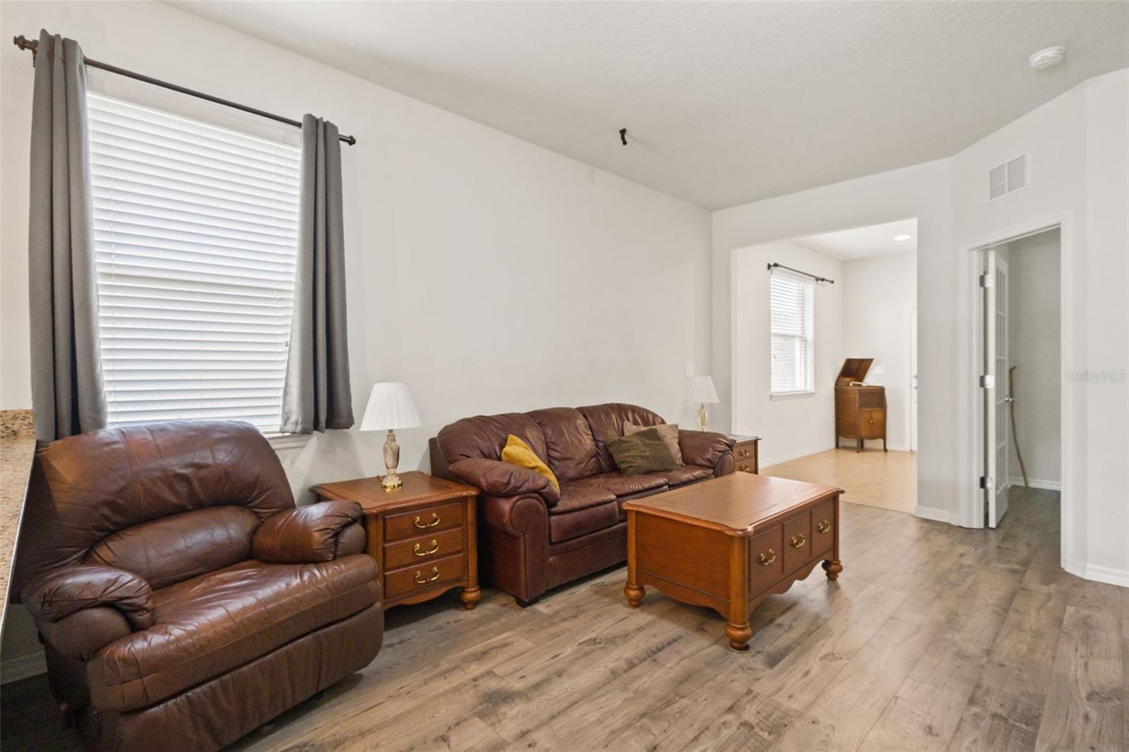 Image 4 of 27 For 5348 Fallen Leaf Drive