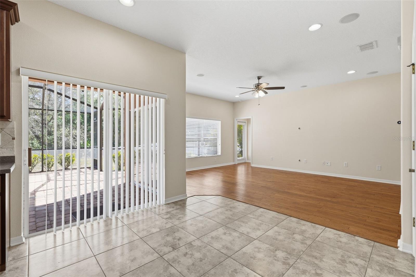 Image 17 of 64 For 11144 Oyster Bay Circle