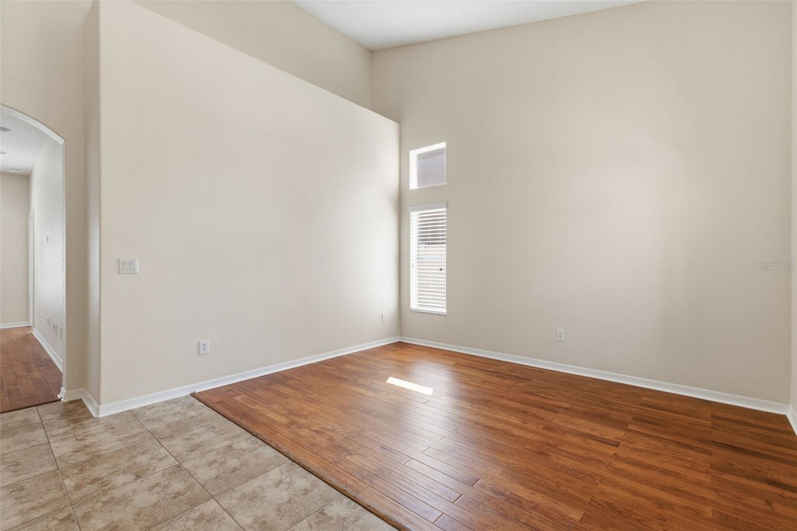 Image 3 of 64 For 11144 Oyster Bay Circle