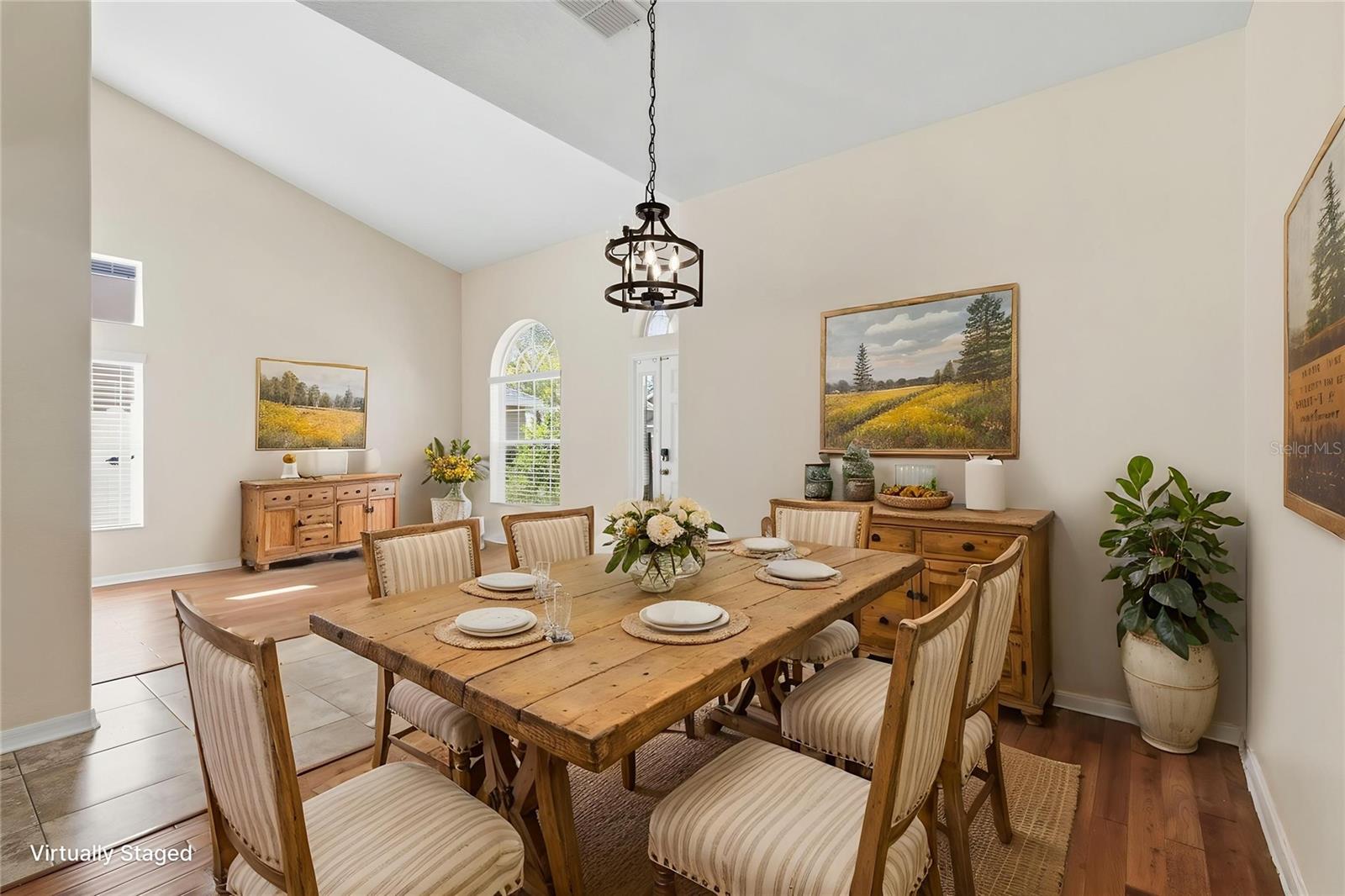 Image 5 of 64 For 11144 Oyster Bay Circle