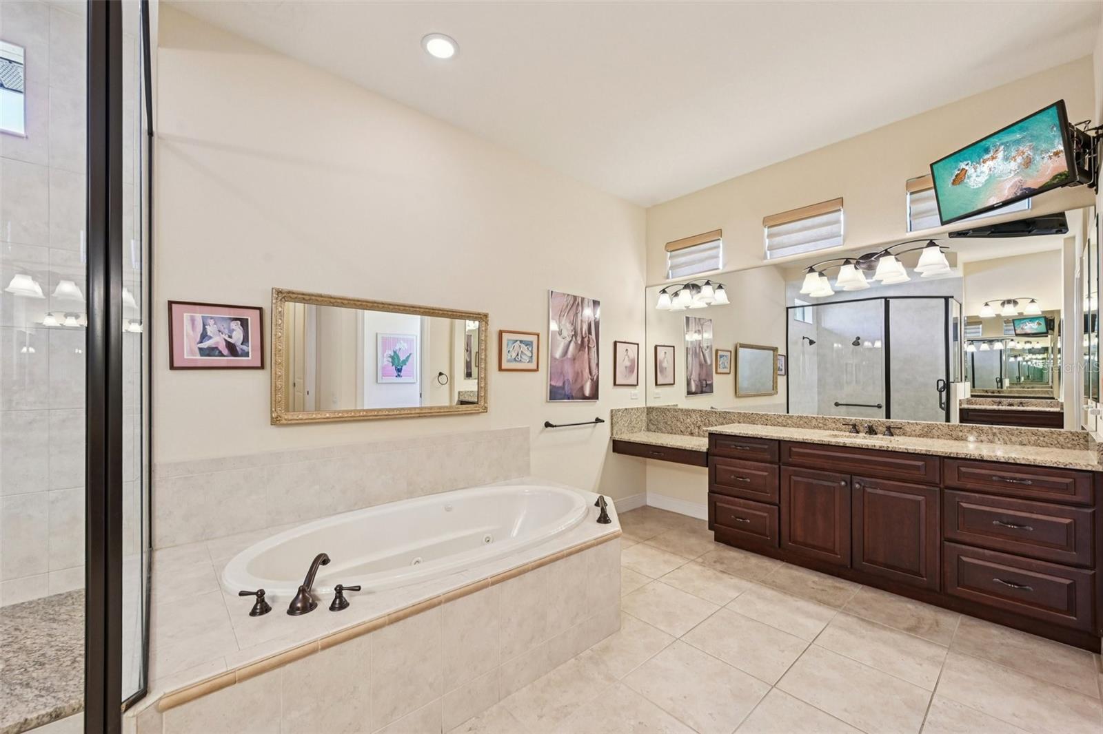 Image 38 of 89 For 508 Mast Drive