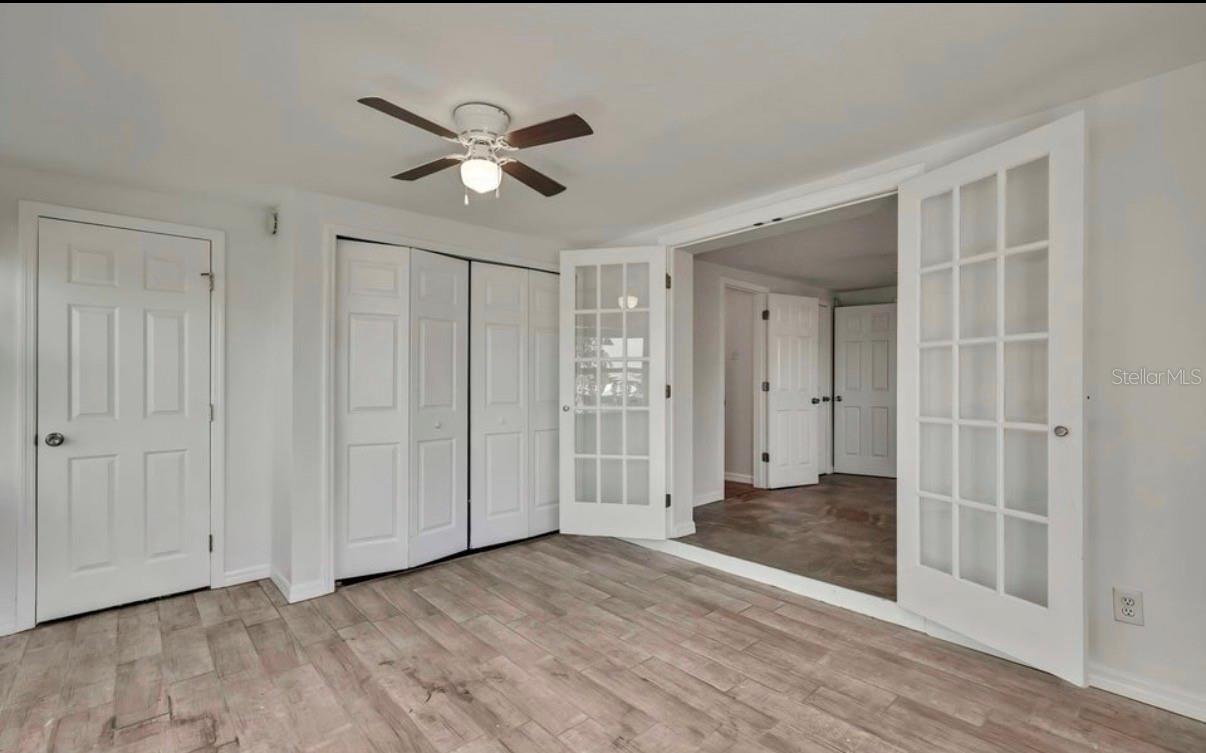 Image 20 of 41 For 12527 1st Isle