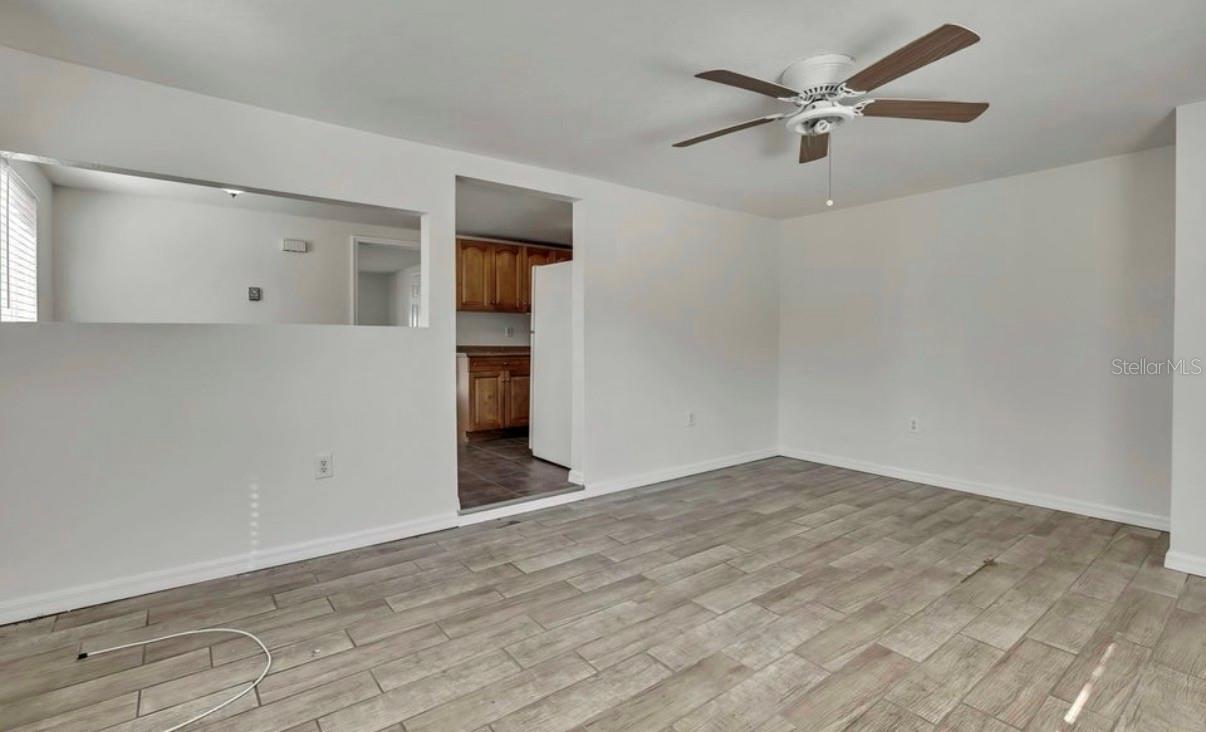 Image 24 of 41 For 12527 1st Isle