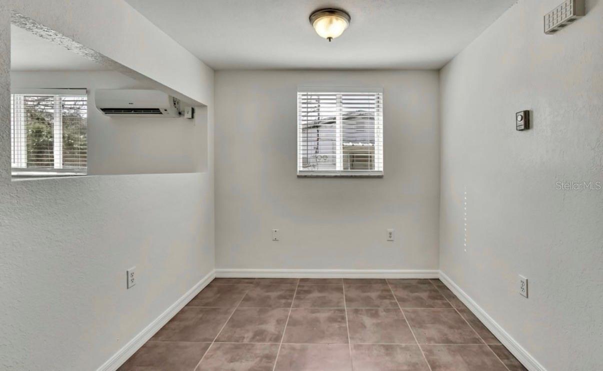 Image 26 of 41 For 12527 1st Isle