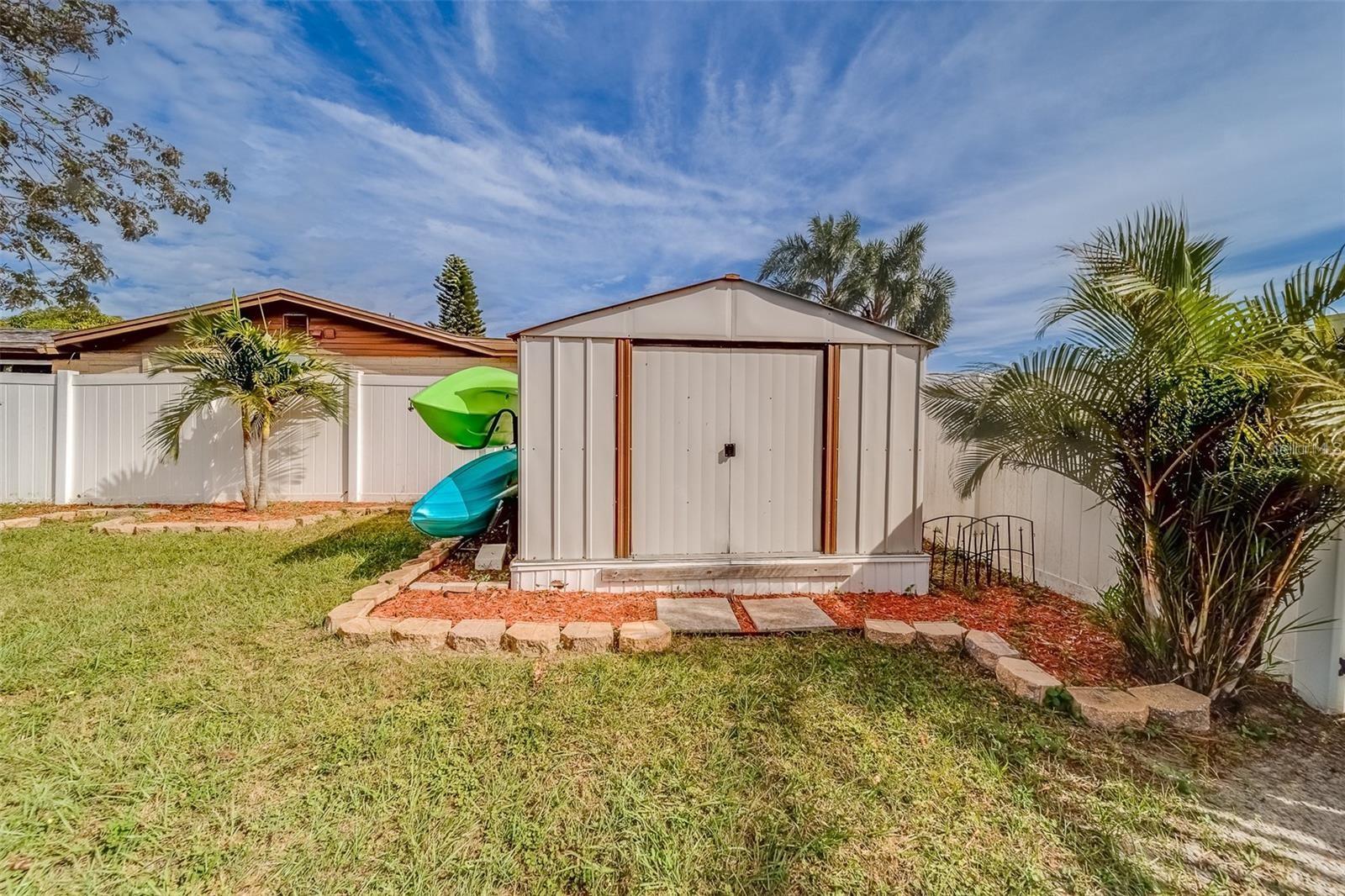 Image 46 of 64 For 2646 Albion Street