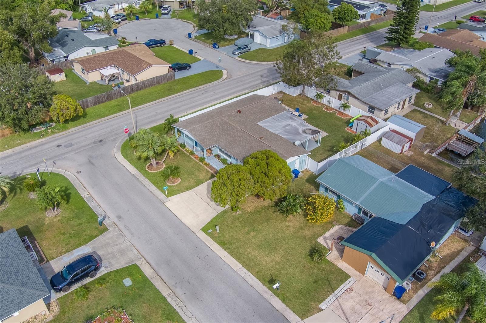 Image 57 of 64 For 2646 Albion Street