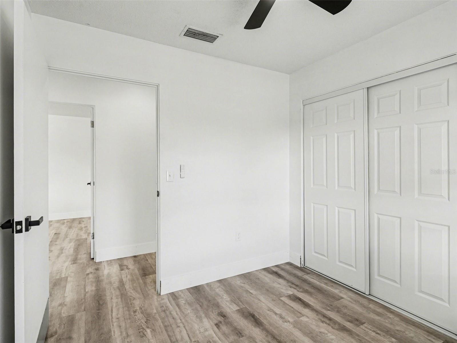 Image 15 of 19 For 1207 22nd Avenue W