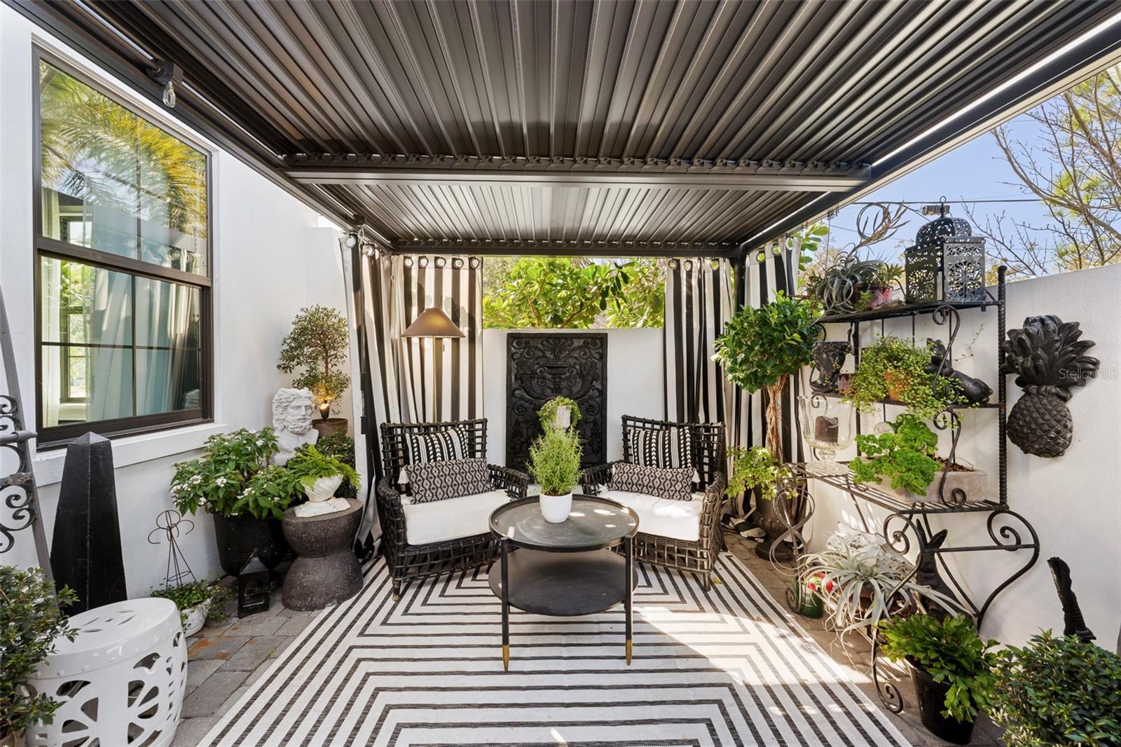 Image 14 of 35 For 503 Manhattan Avenue