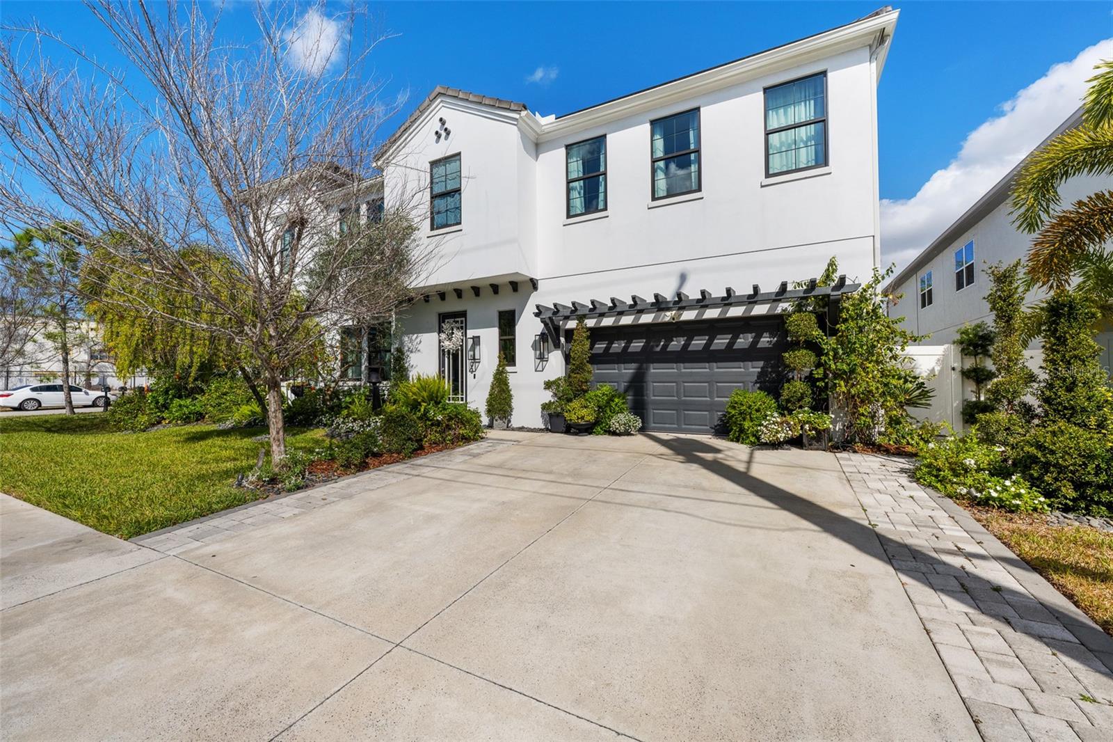 Image 2 of 35 For 503 Manhattan Avenue