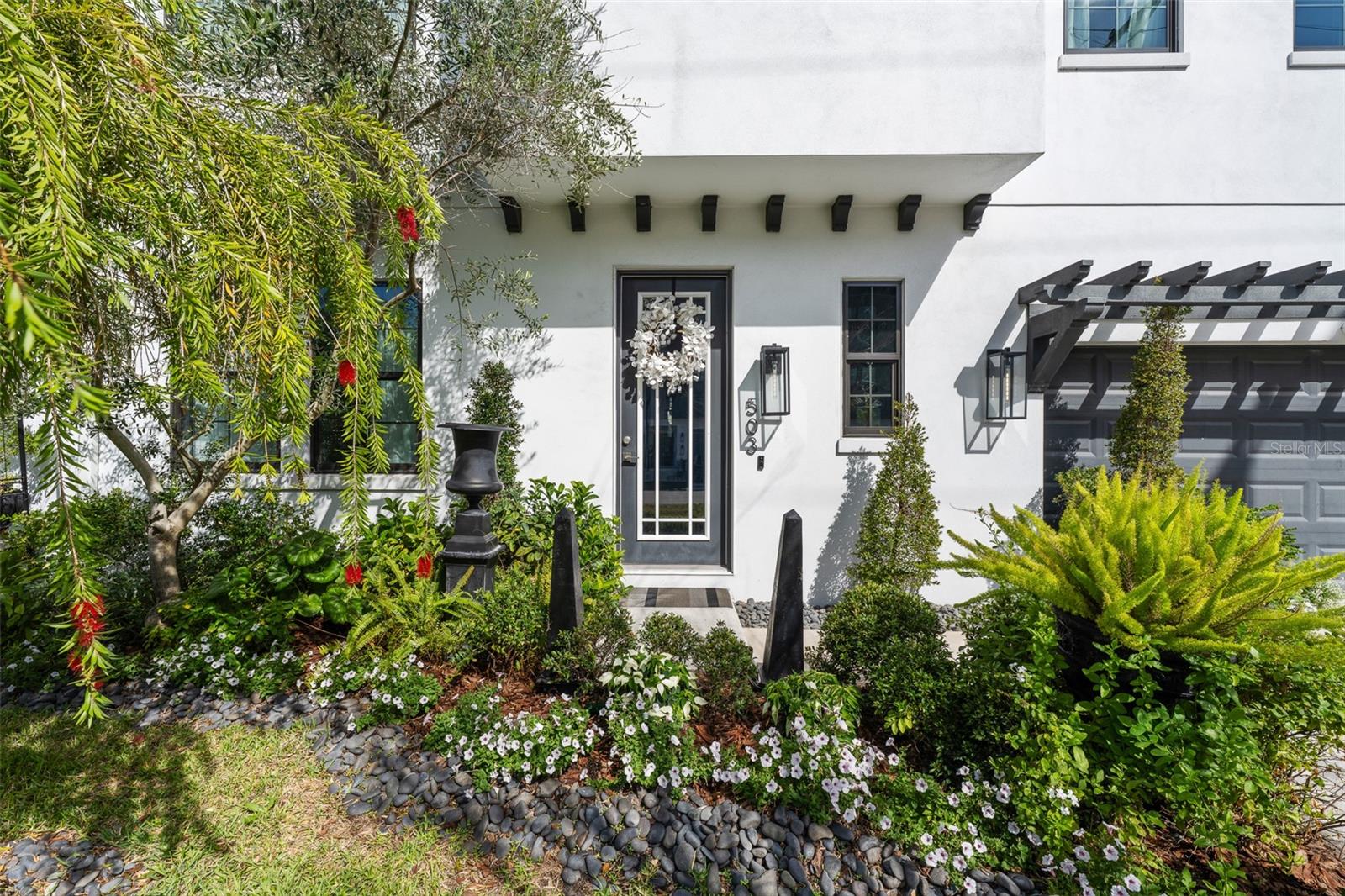 Image 3 of 35 For 503 Manhattan Avenue