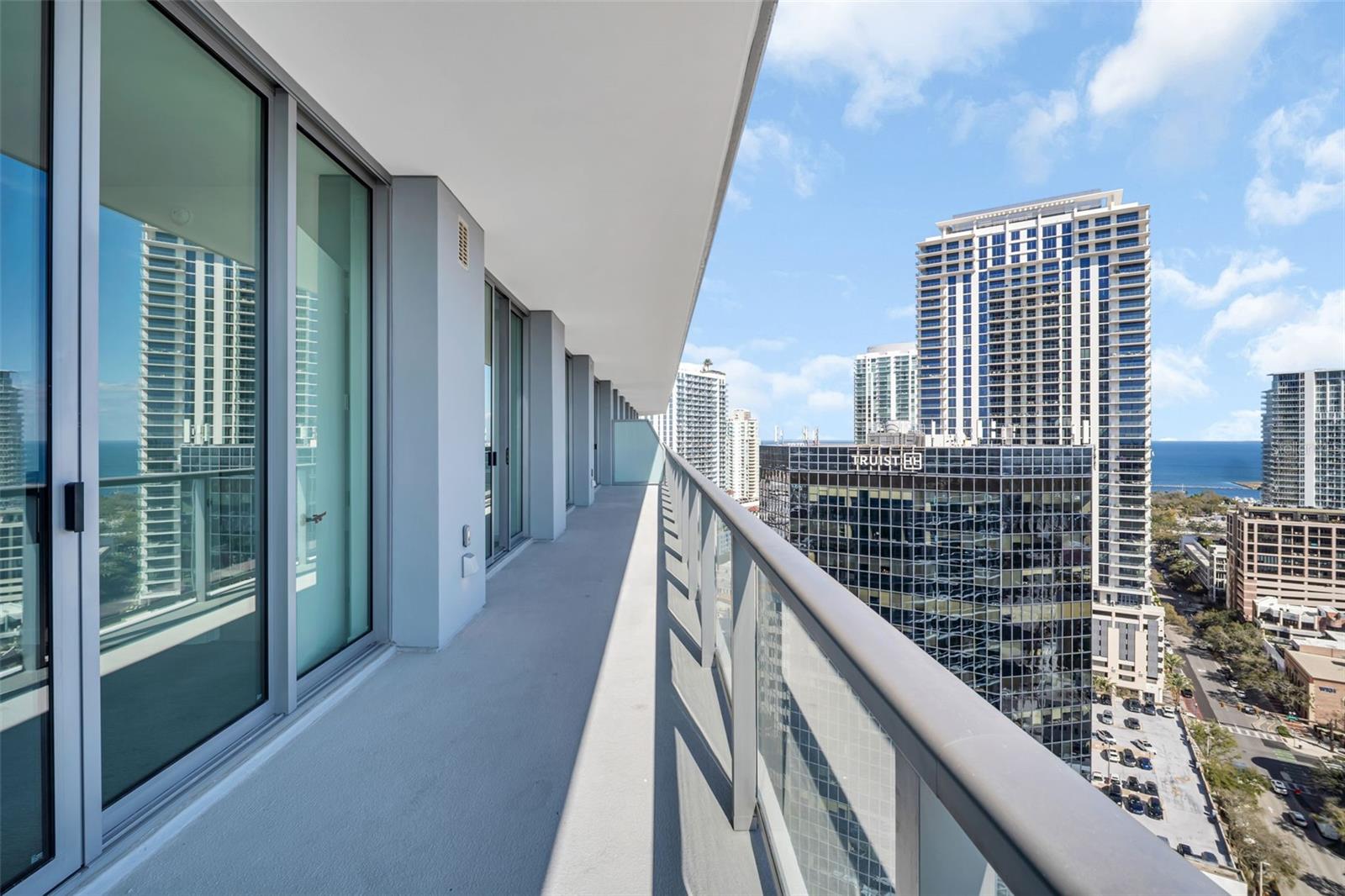 Image 17 of 70 For 400 Central Avenue 2205