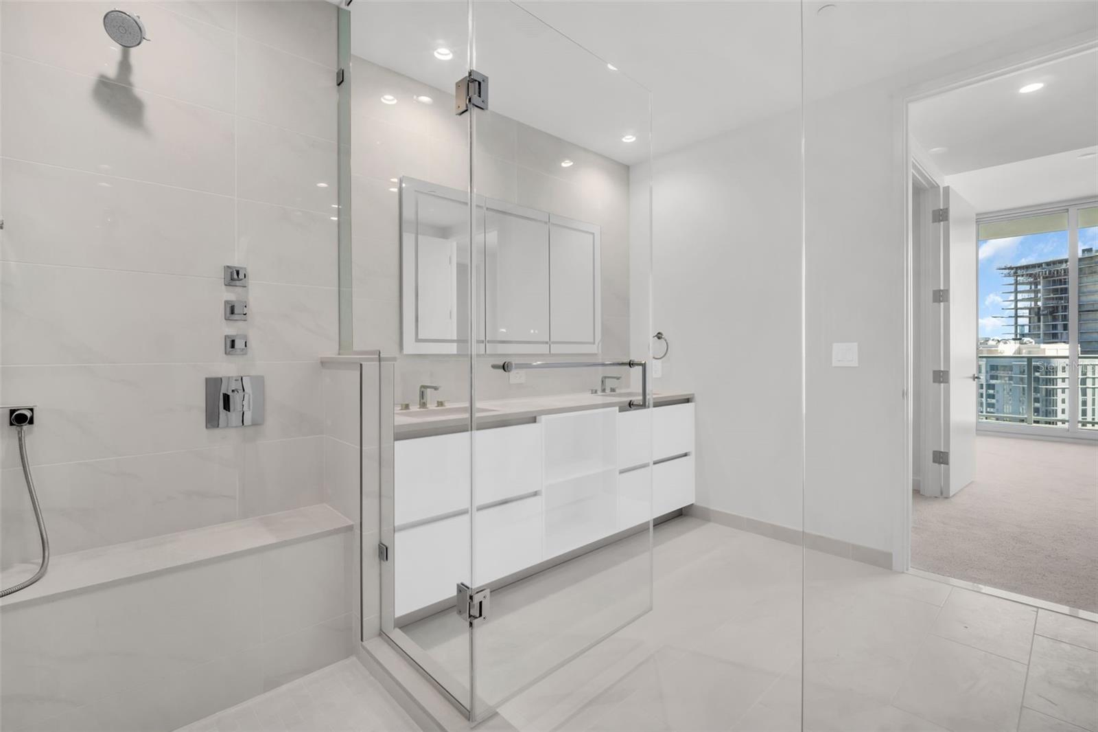 Image 27 of 70 For 400 Central Avenue 2205