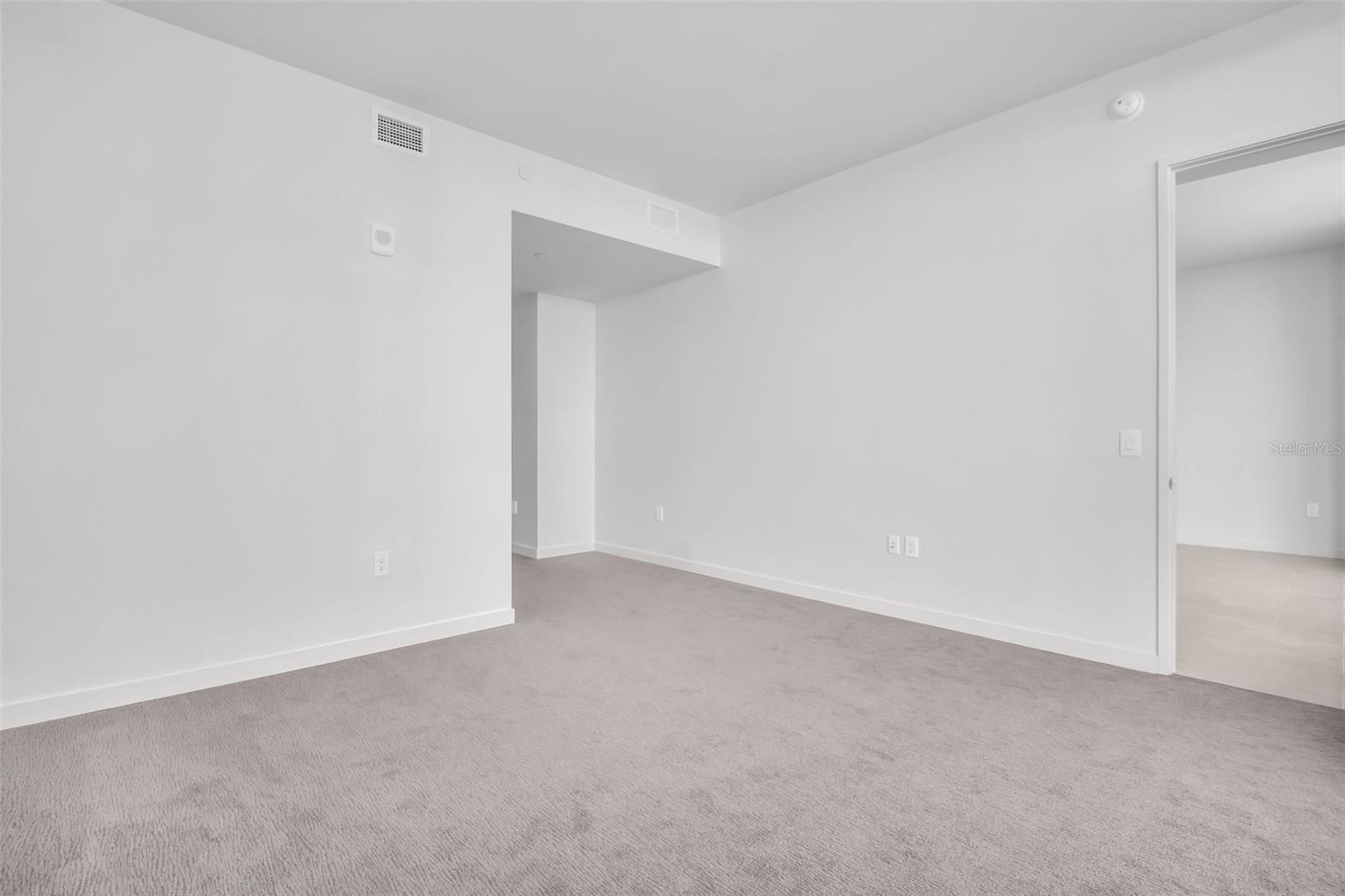 Image 30 of 70 For 400 Central Avenue 2205