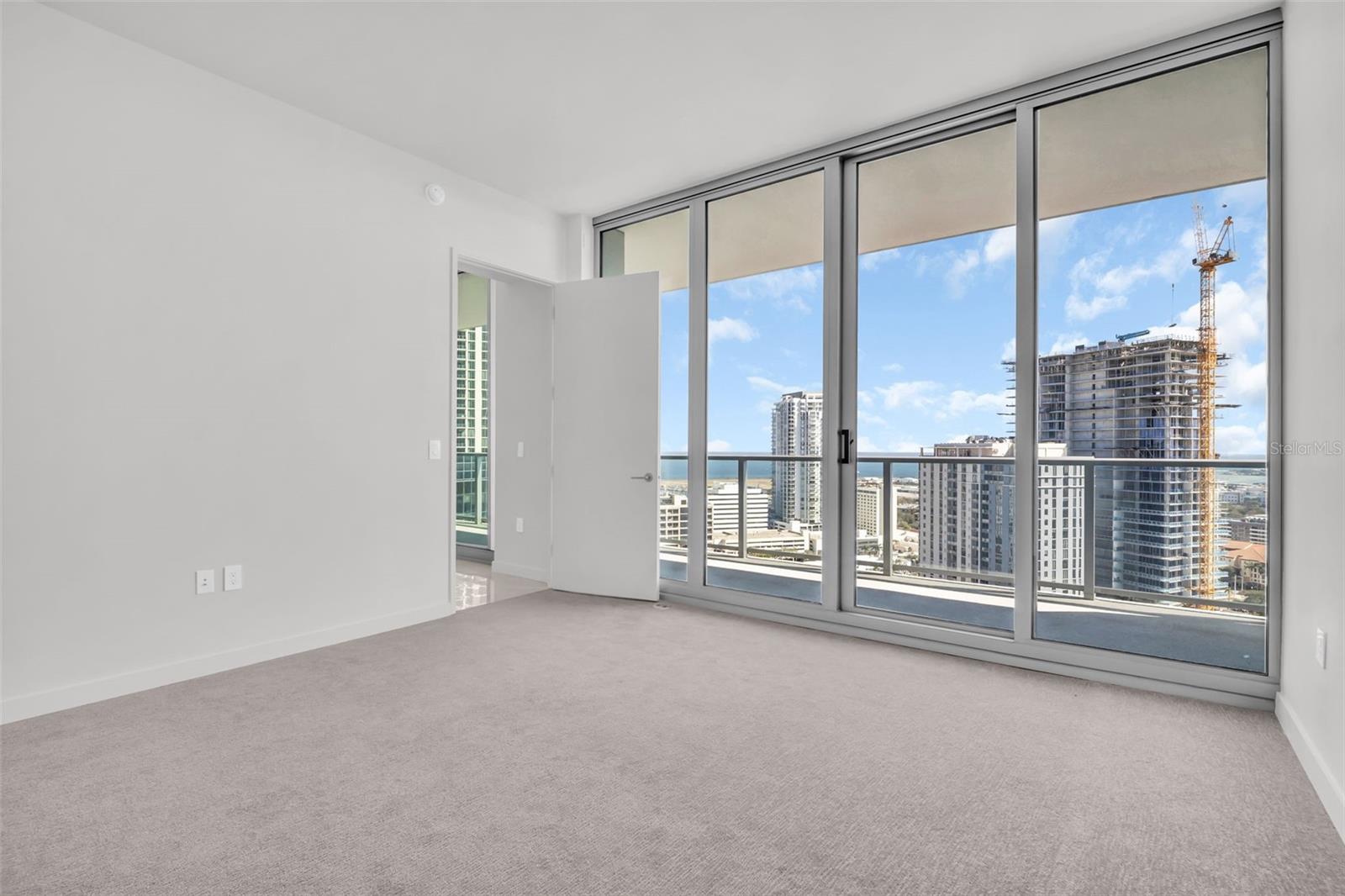 Image 31 of 70 For 400 Central Avenue 2205