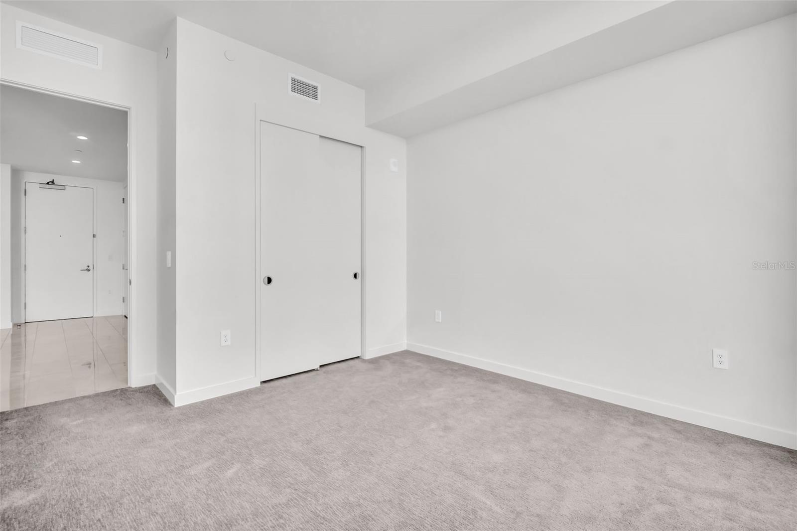 Image 40 of 70 For 400 Central Avenue 2205