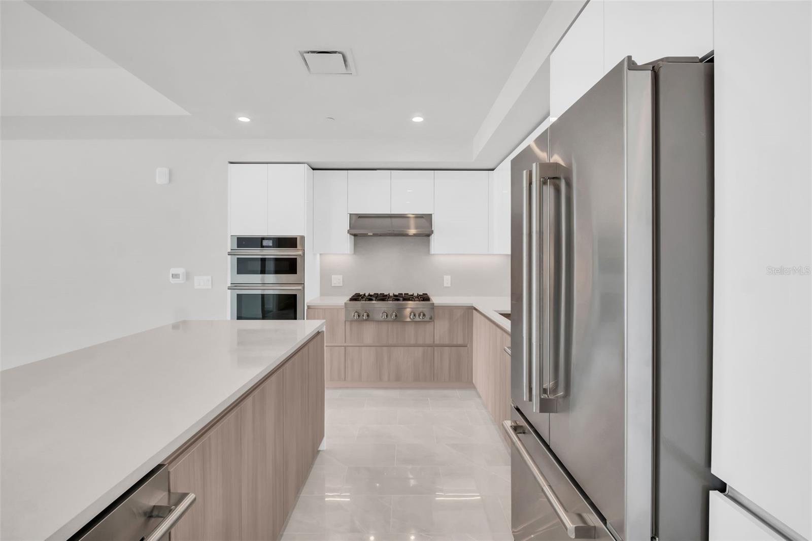 Image 5 of 70 For 400 Central Avenue 2205