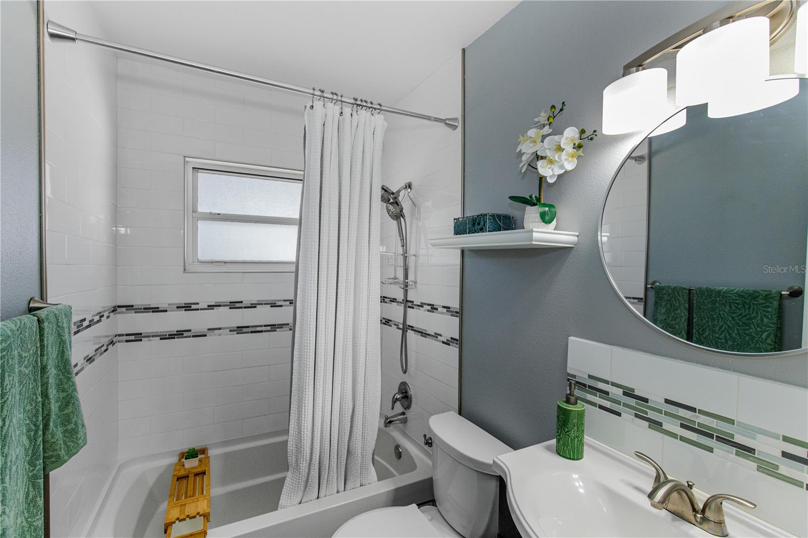 Image 33 of 36 For 6343 19th Avenue N