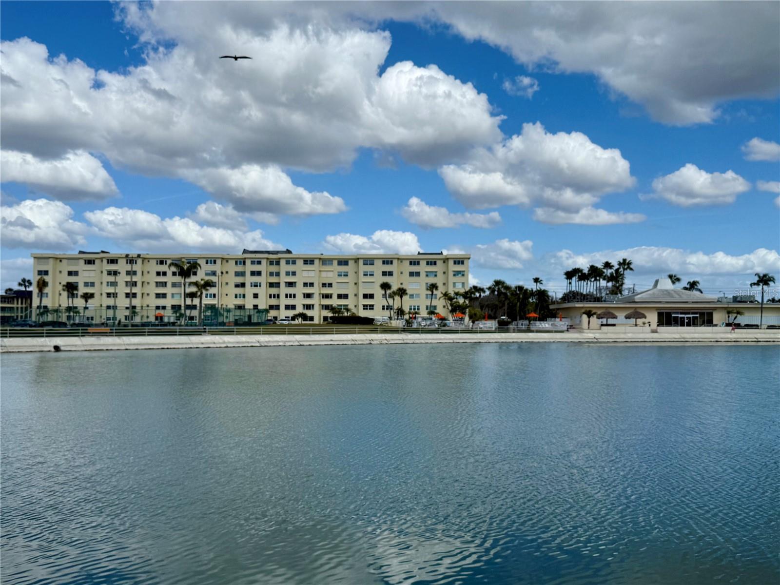 Image 31 of 35 For 4650 Cove Circle 108