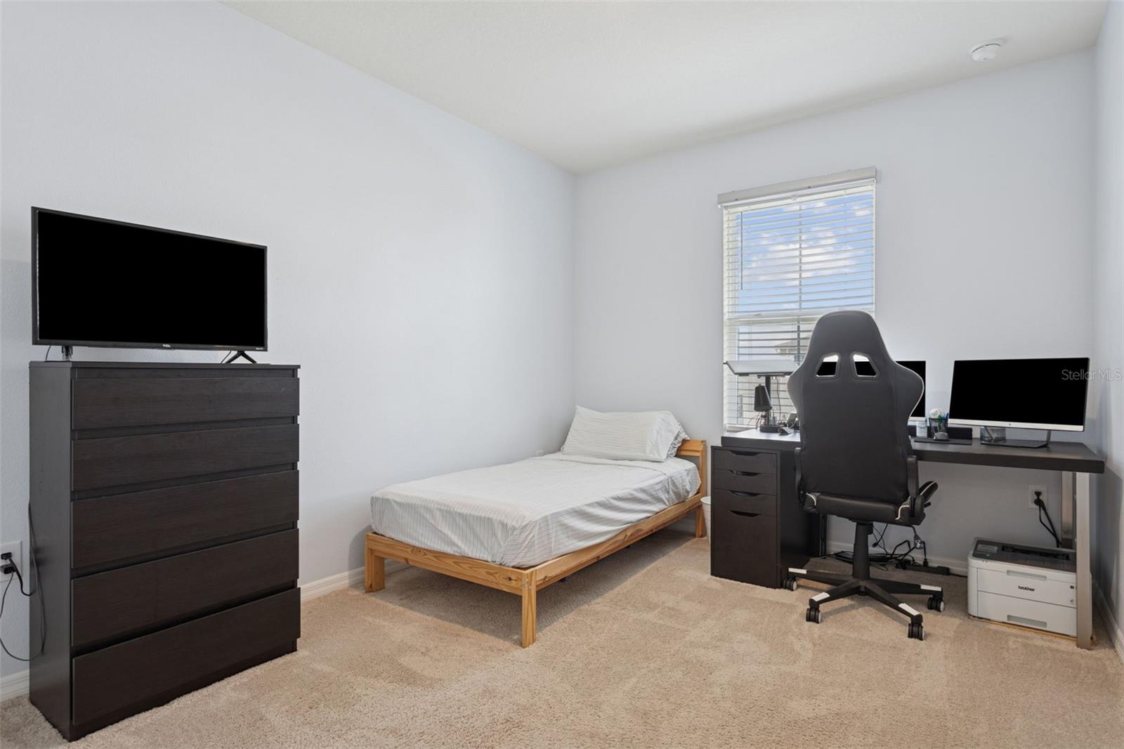 Image 23 of 58 For 32871 Brooks Hawk Lane