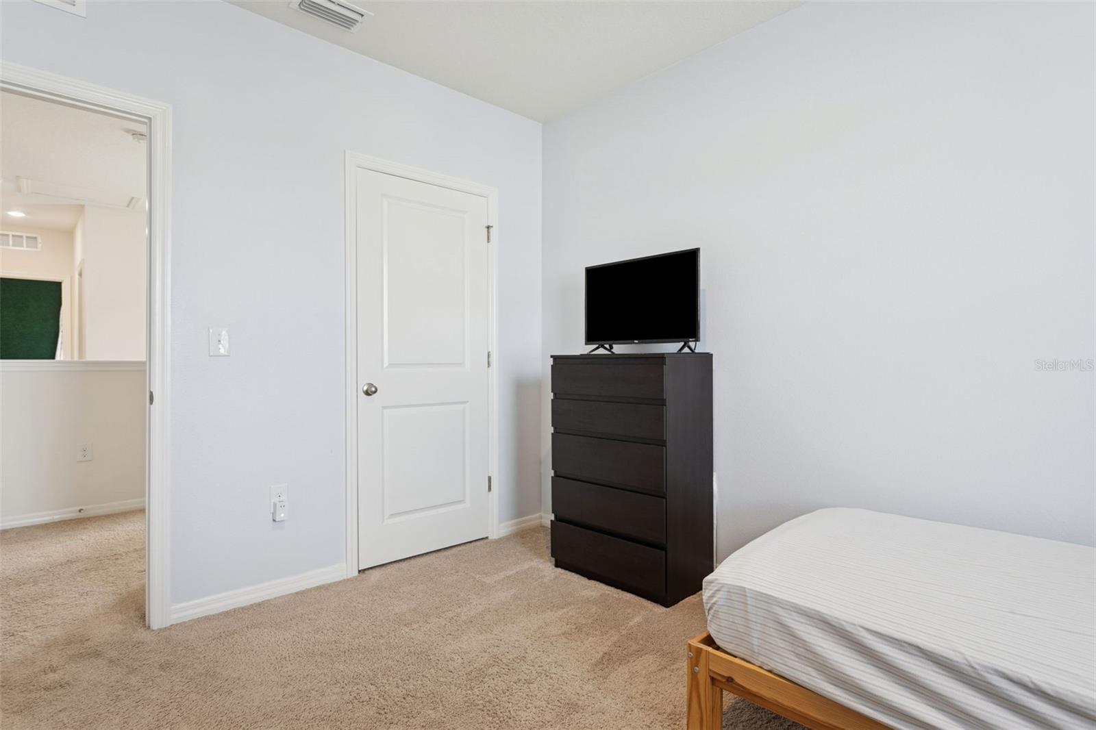 Image 24 of 58 For 32871 Brooks Hawk Lane