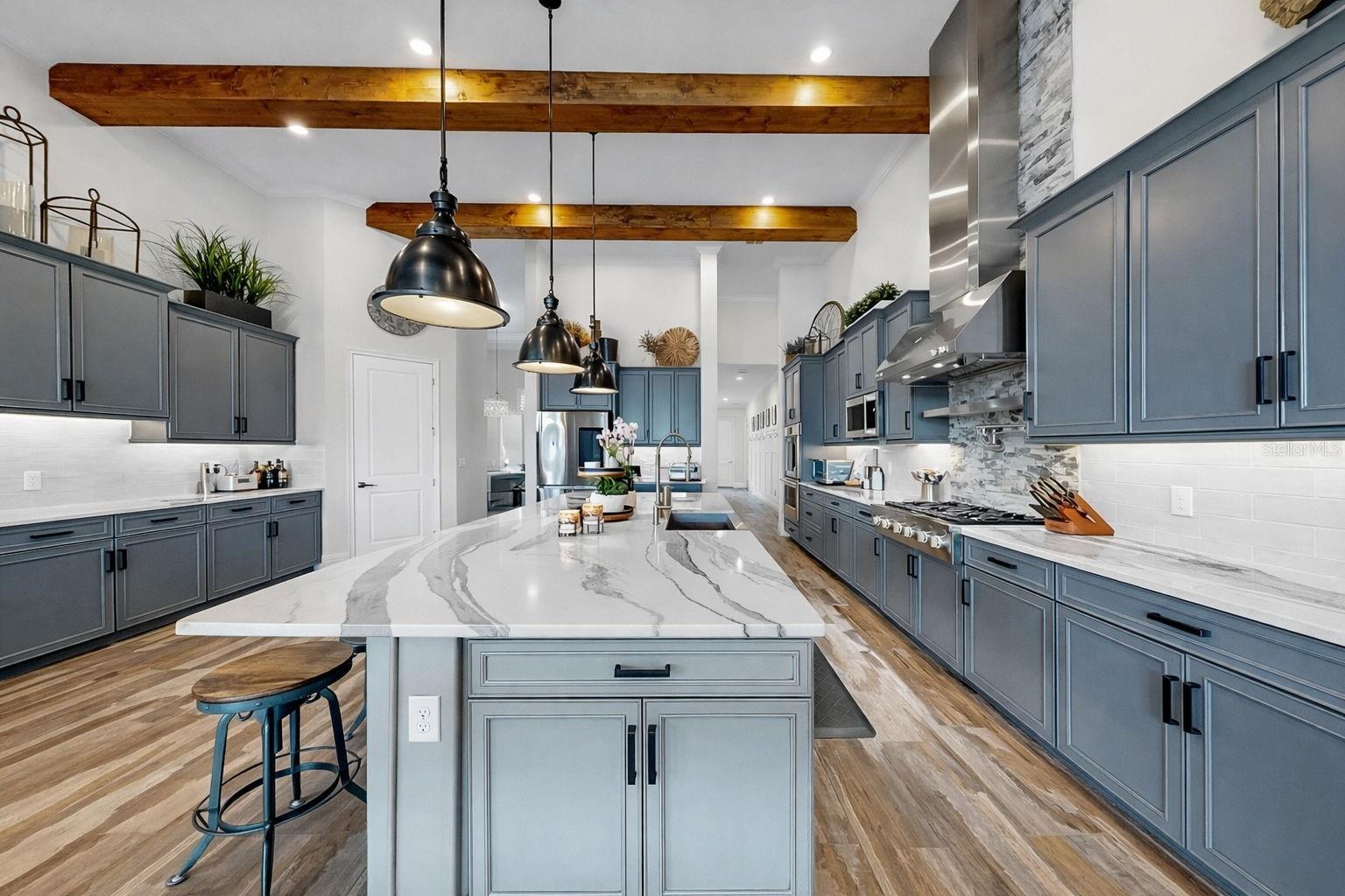 Listing photo id 16 for 813 Manns Harbor Drive