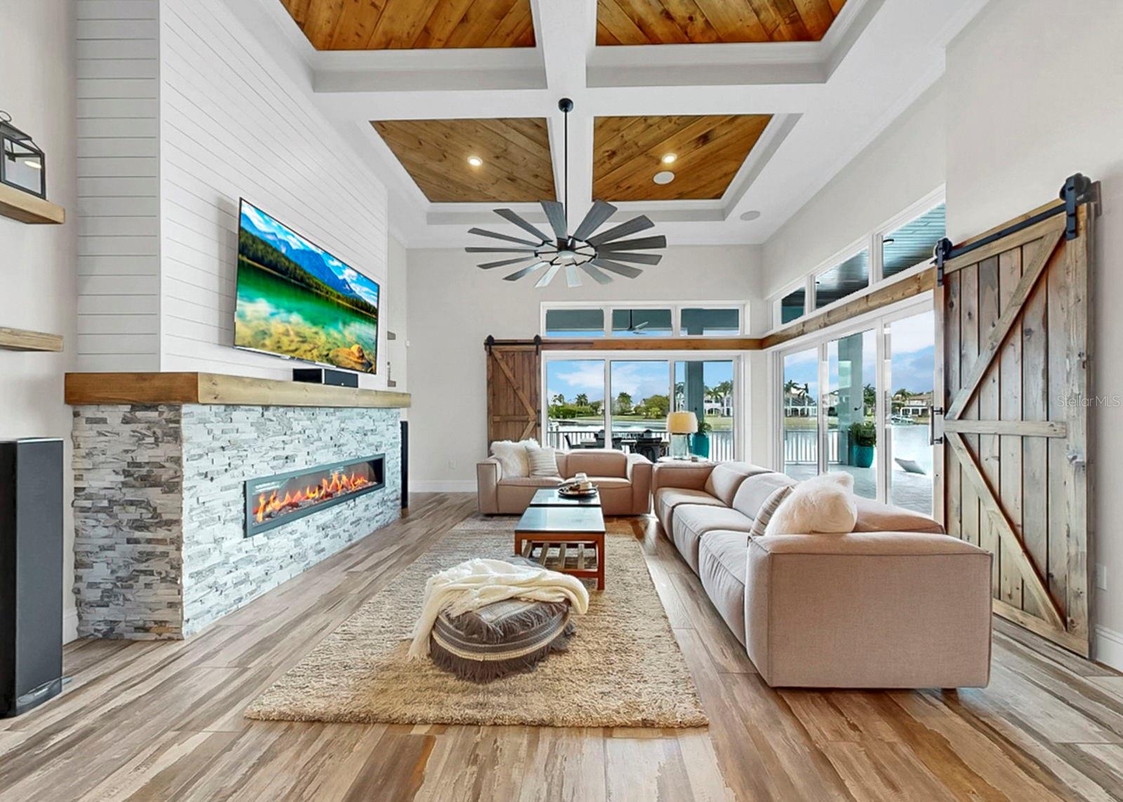 Listing photo id 23 for 813 Manns Harbor Drive