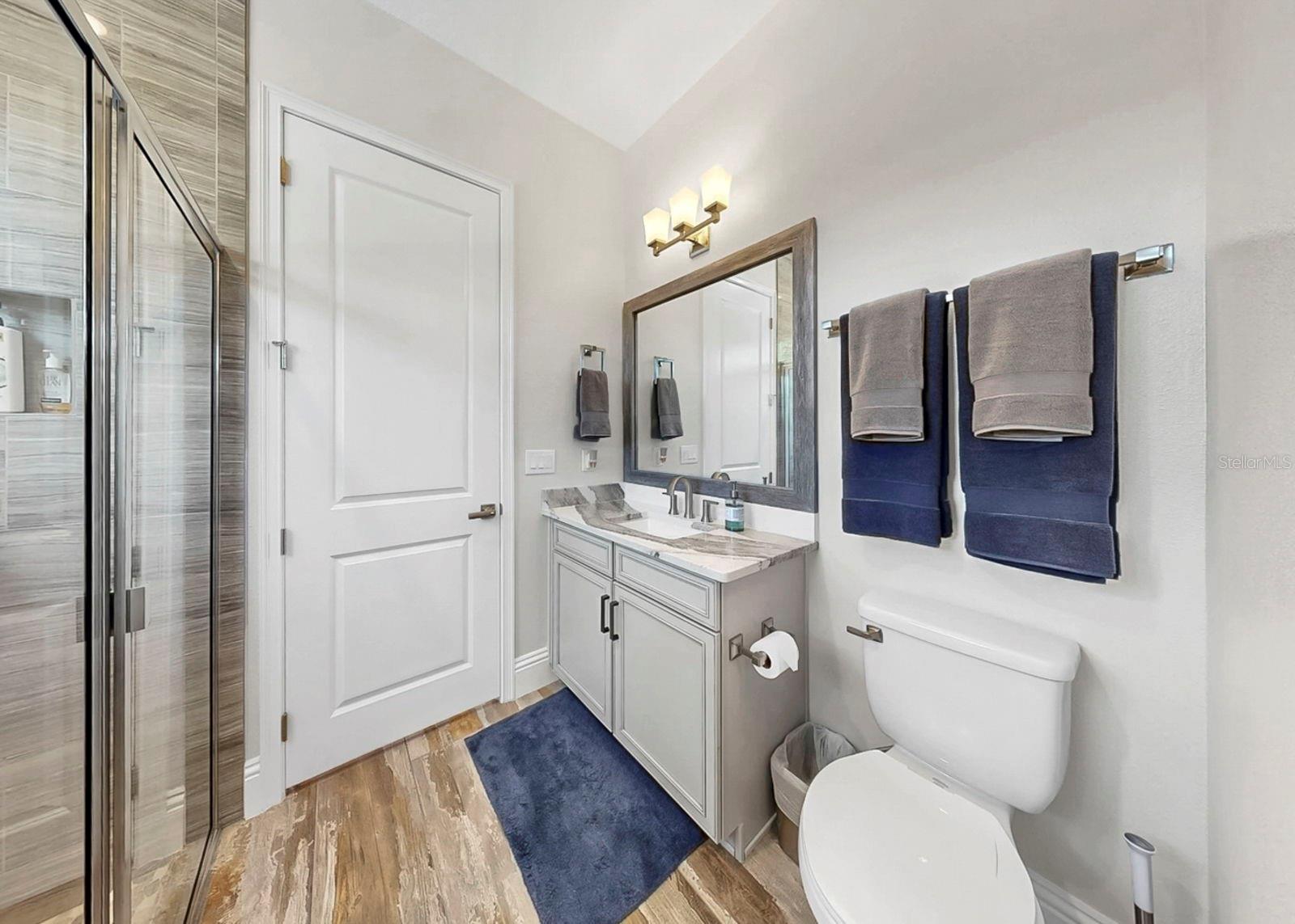 Listing photo id 40 for 813 Manns Harbor Drive