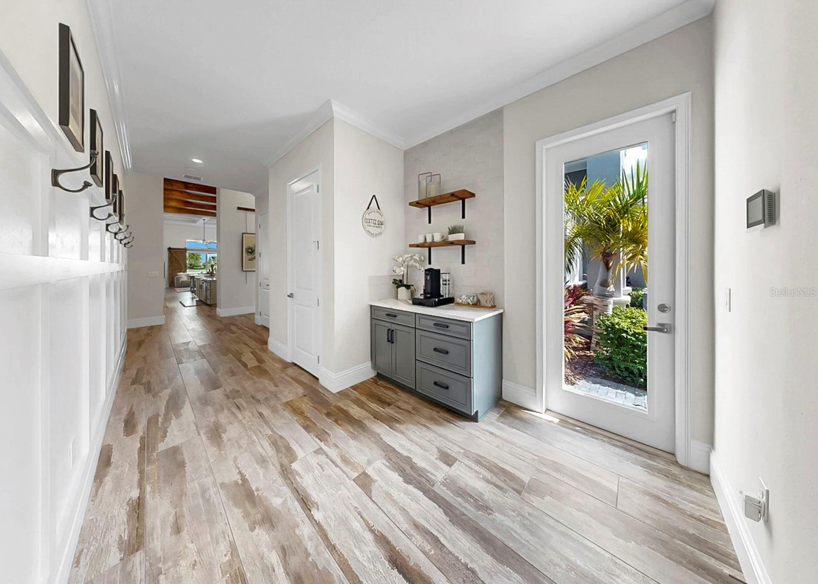 Listing photo id 57 for 813 Manns Harbor Drive