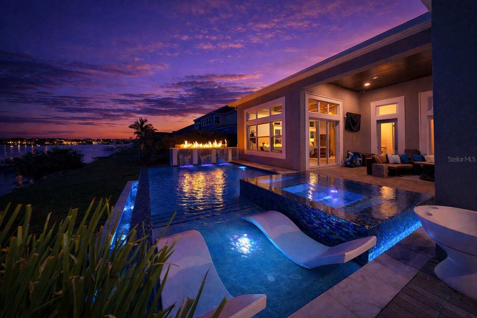 Listing photo id 71 for 813 Manns Harbor Drive