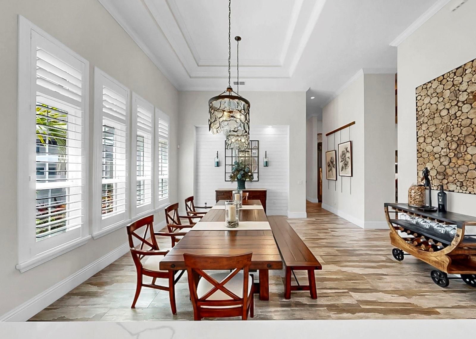 Listing photo id 6 for 813 Manns Harbor Drive