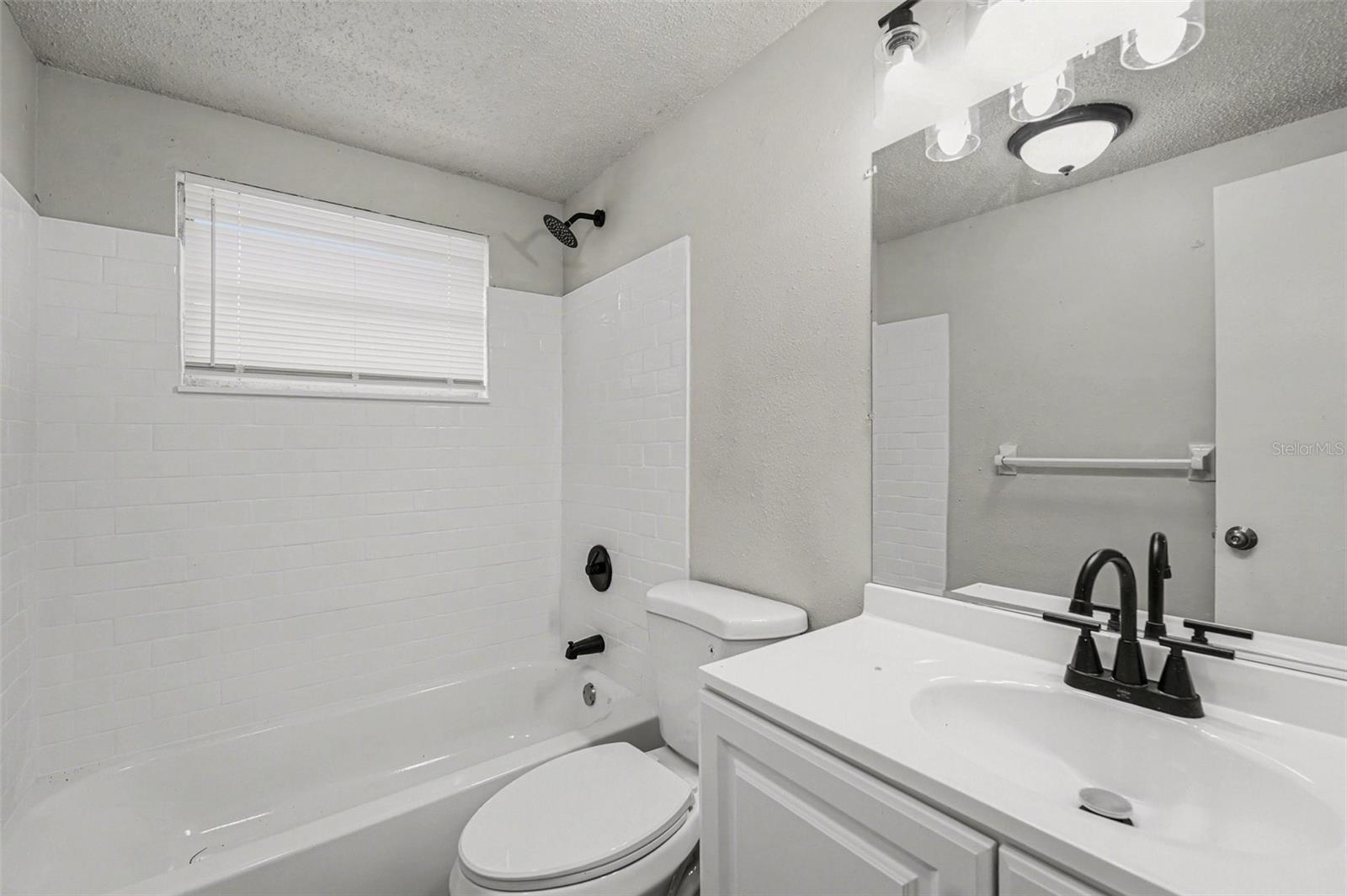 Image 17 of 26 For 6924 21st Avenue