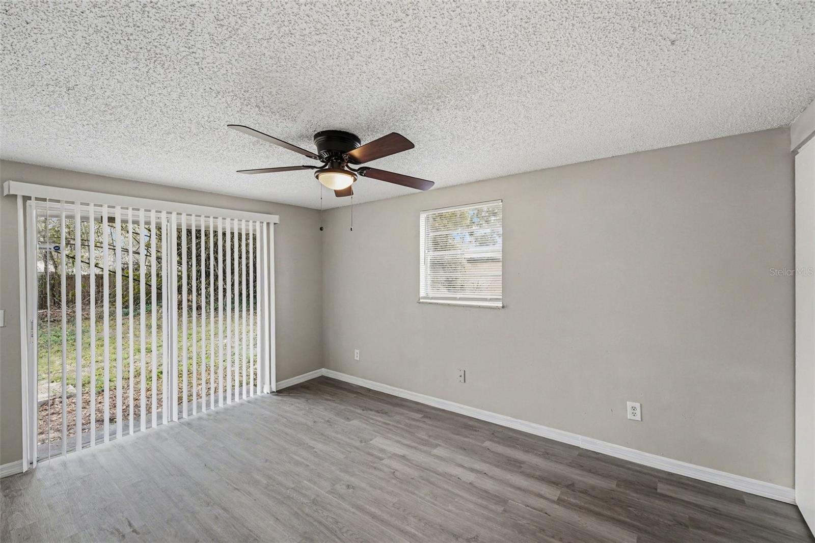 Image 21 of 26 For 6924 21st Avenue